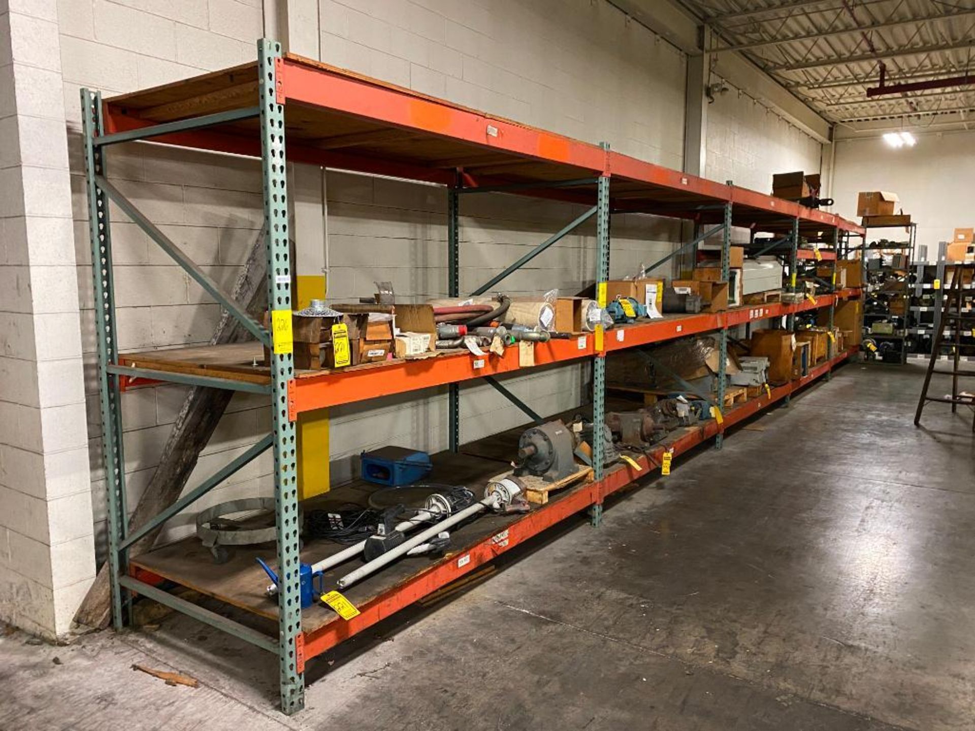 (6x) Sections of Pallet Racking, (8) 48' x 8' Uprights, (36) 5" x 96" Beams