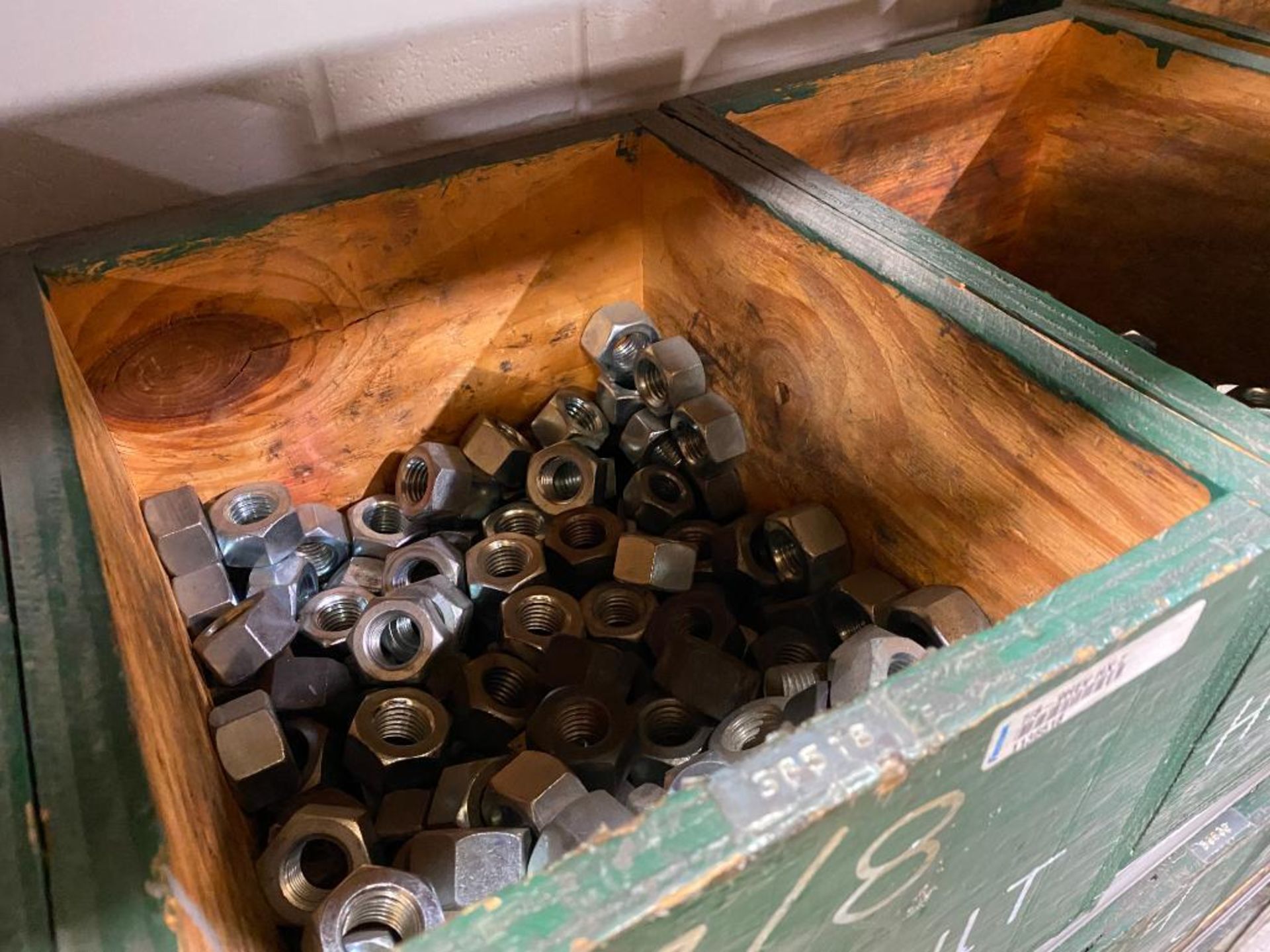 Content of (7) Sections of Maintenance Crib Shelving: Fasteners, Bolts, Nuts, Washers, 1/4"-2'' - Image 11 of 14