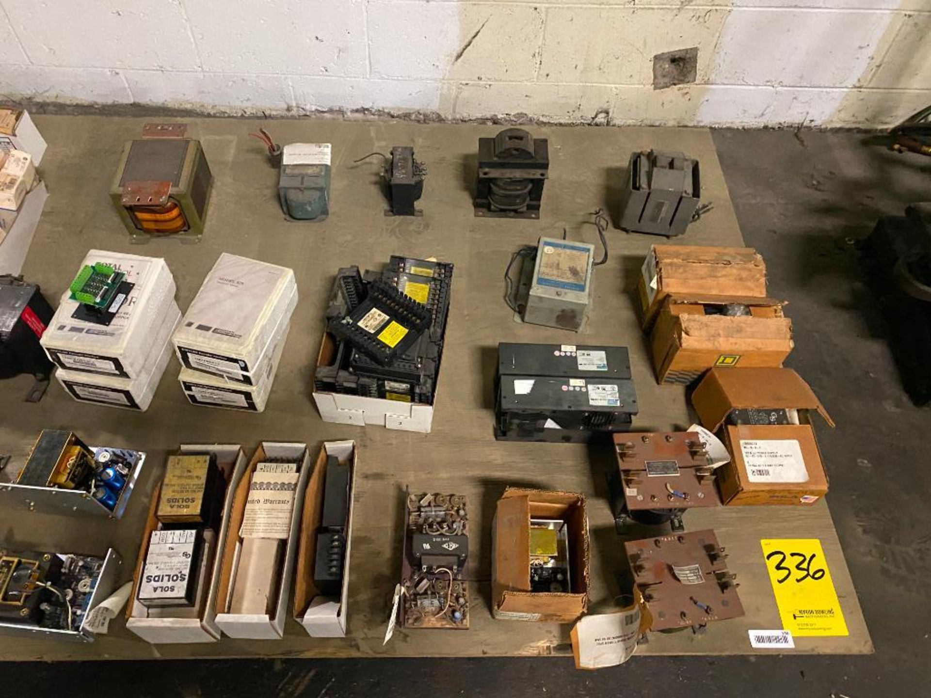 Lot of Assorted Allen-Bradley Switches, Transformers up to 1 KVA, & Honeywell Parts - Image 3 of 7