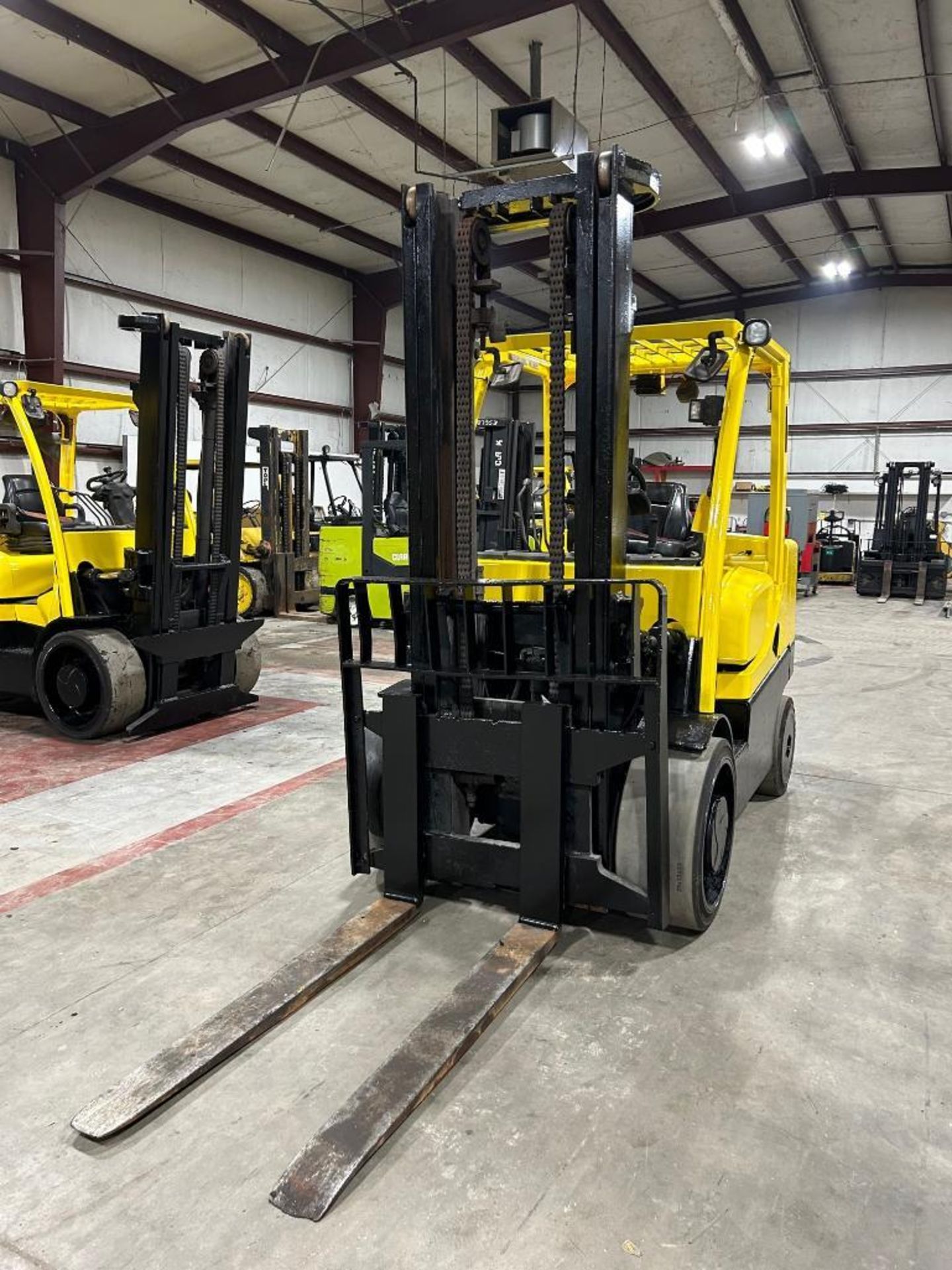 2018 Hyster 13,500-LB. Capacity Forklift, Model S135FT, S/N G024V03368S, LPG, 2-Speed Lever Shift Tr - Image 2 of 5