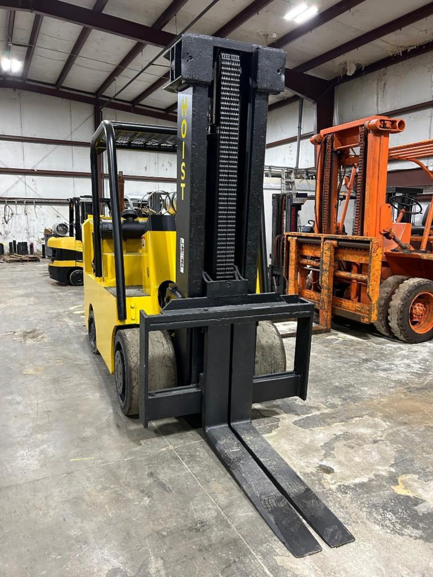 Hoist 24,000-LB. Capacity Forklift, Model FKS12, S/N 20619, Solid Tires, LPG, 2-Stage Mast, 108" Low - Image 2 of 6