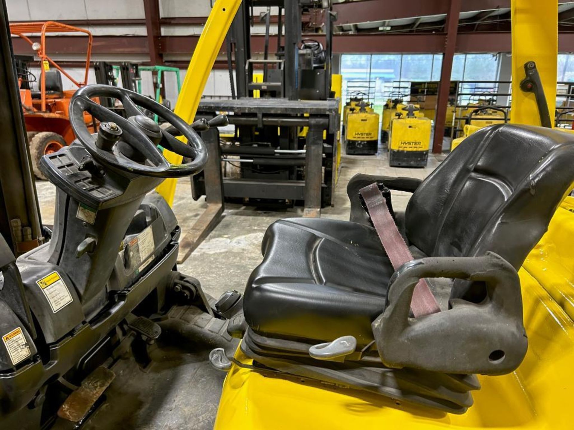 2018 Hyster 13,500-LB. Capacity Forklift, Model S135FT, S/N G024V03368S, LPG, 2-Speed Lever Shift Tr - Image 5 of 5