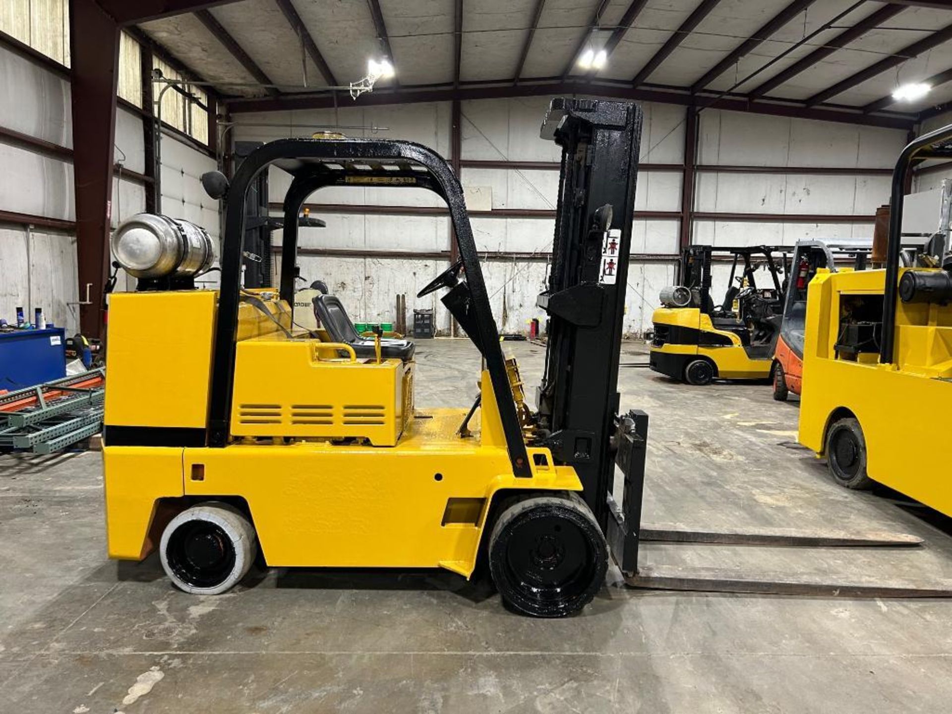 Caterpillar 12,000 LB. Capacity Forklift, Model T120D, S/N 5KB02916, LPG, Sid Tires, 3-Stage Mast, 1 - Image 4 of 6