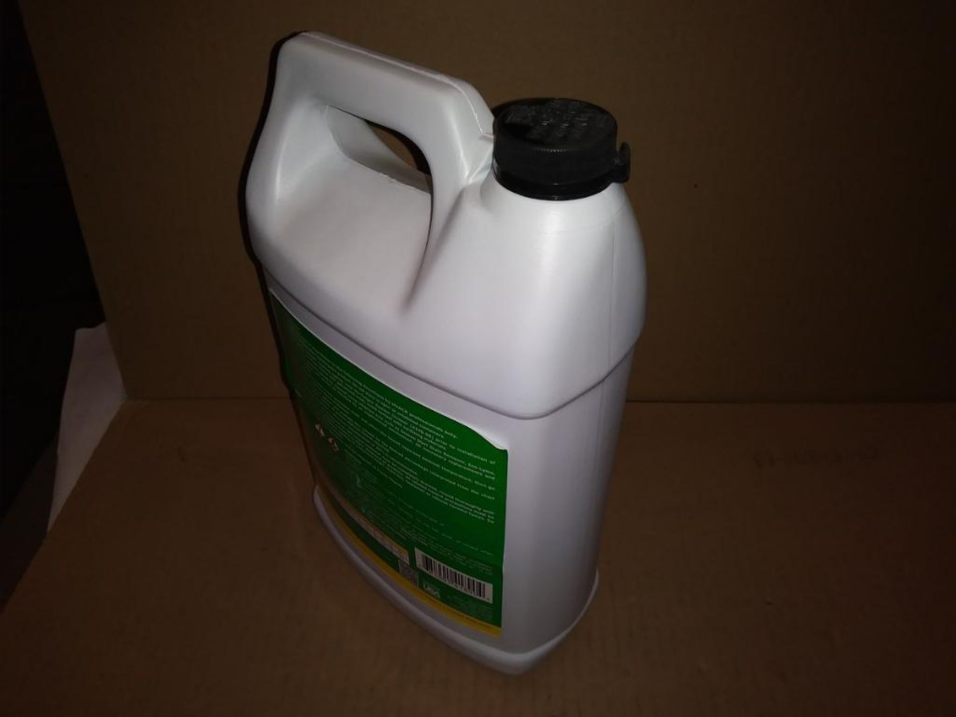 (22) Nu-Calgon 1-Gallon De-Greasing Solvents, Model 4162-07, Ozone-Safe, Degreases Cleans & Dries Wi - Image 6 of 16