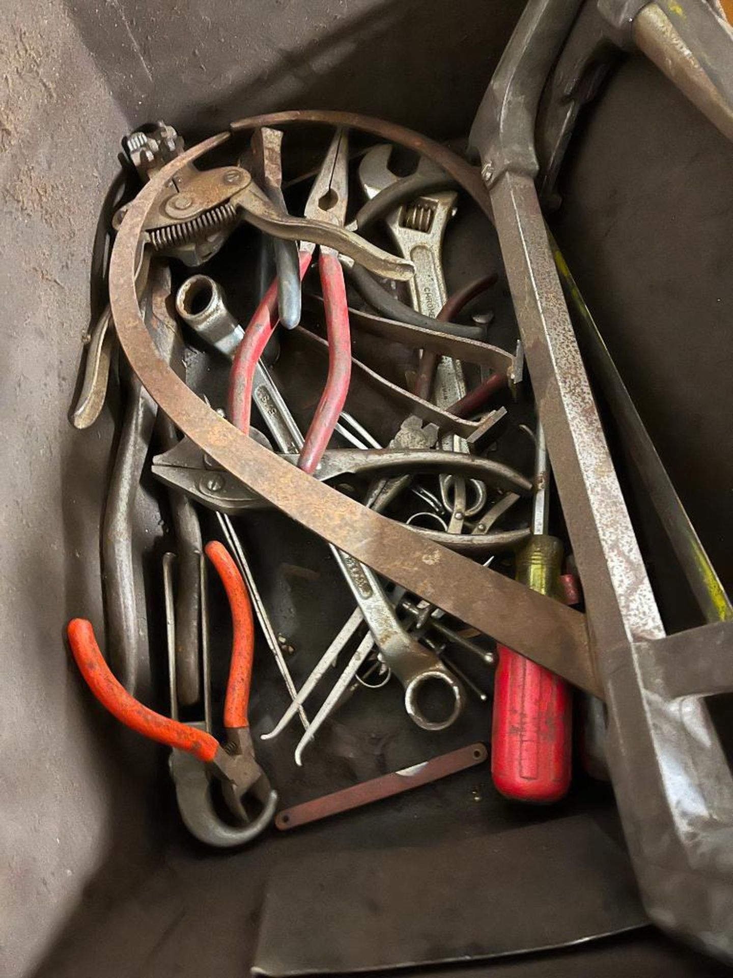 Bin of Miscellaneous Tools - Image 2 of 3