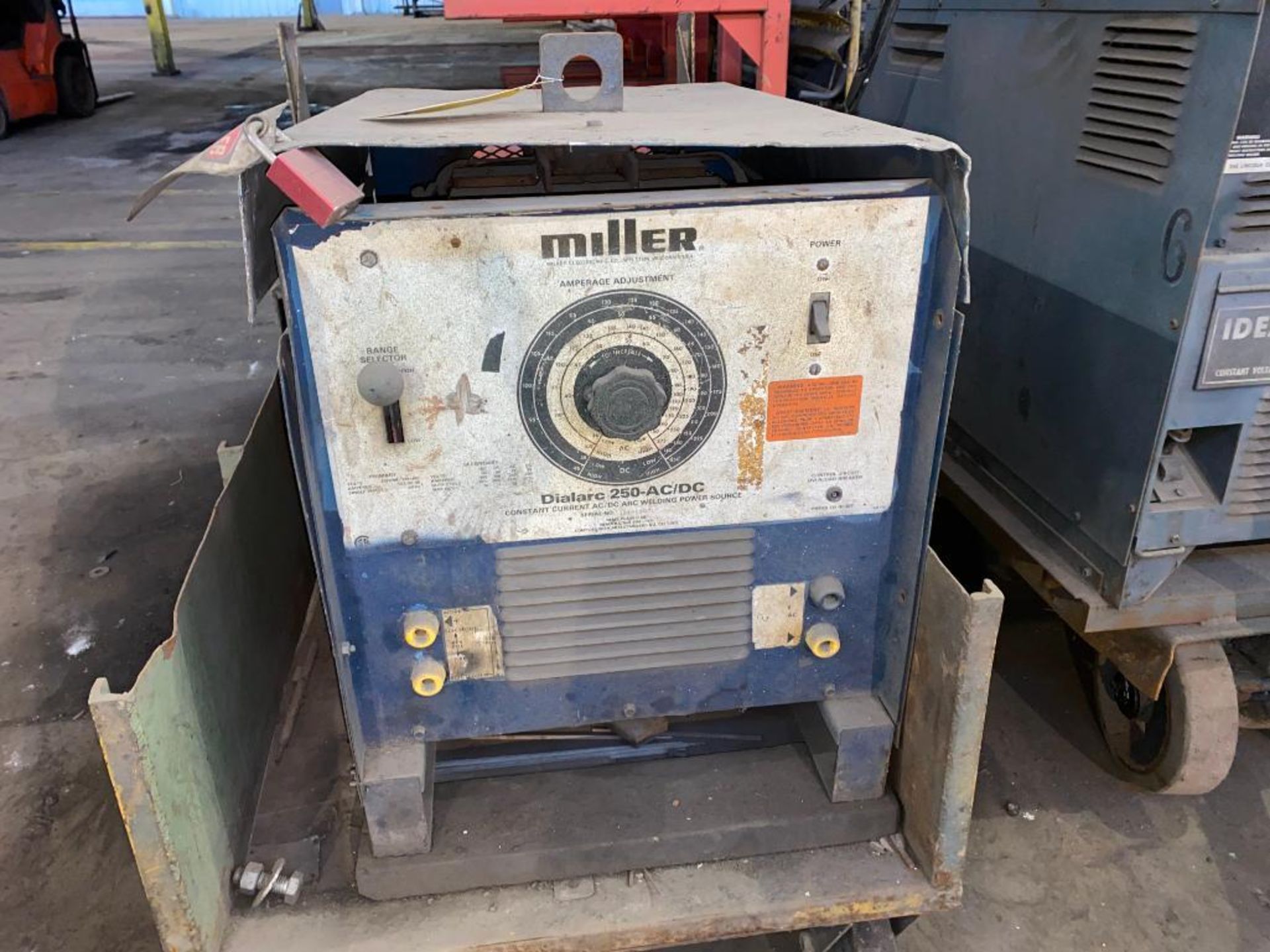 Miller Dialarc 250 AC/DC Welder - Image 3 of 3