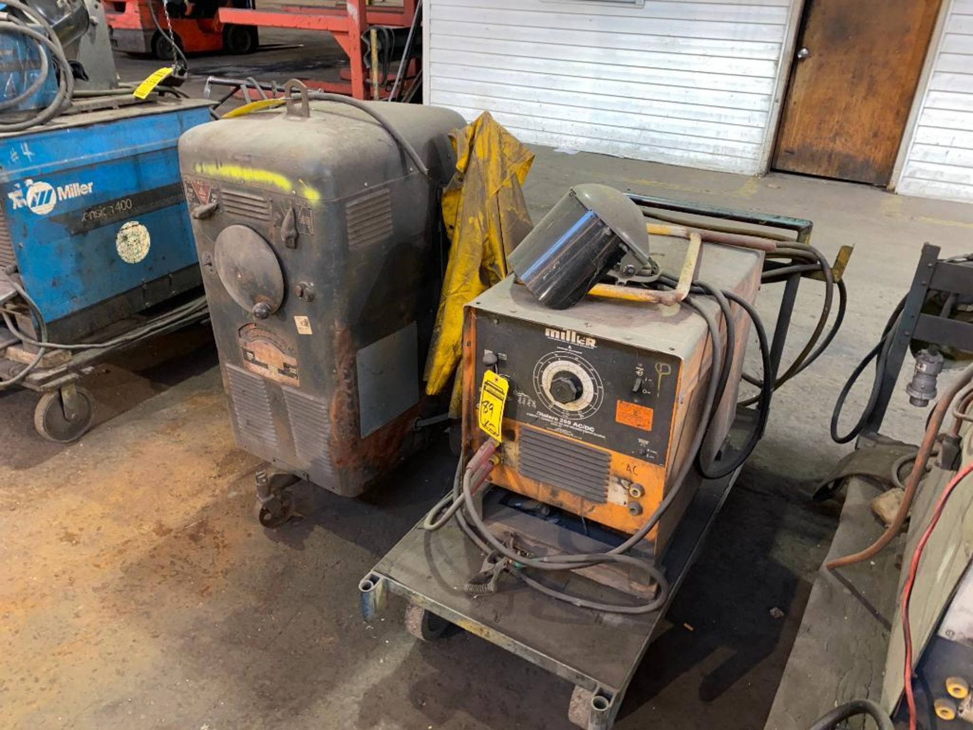 Miller Dialarc 250 AC/DC Welder & Lincoln Idealarc - 300 Welder