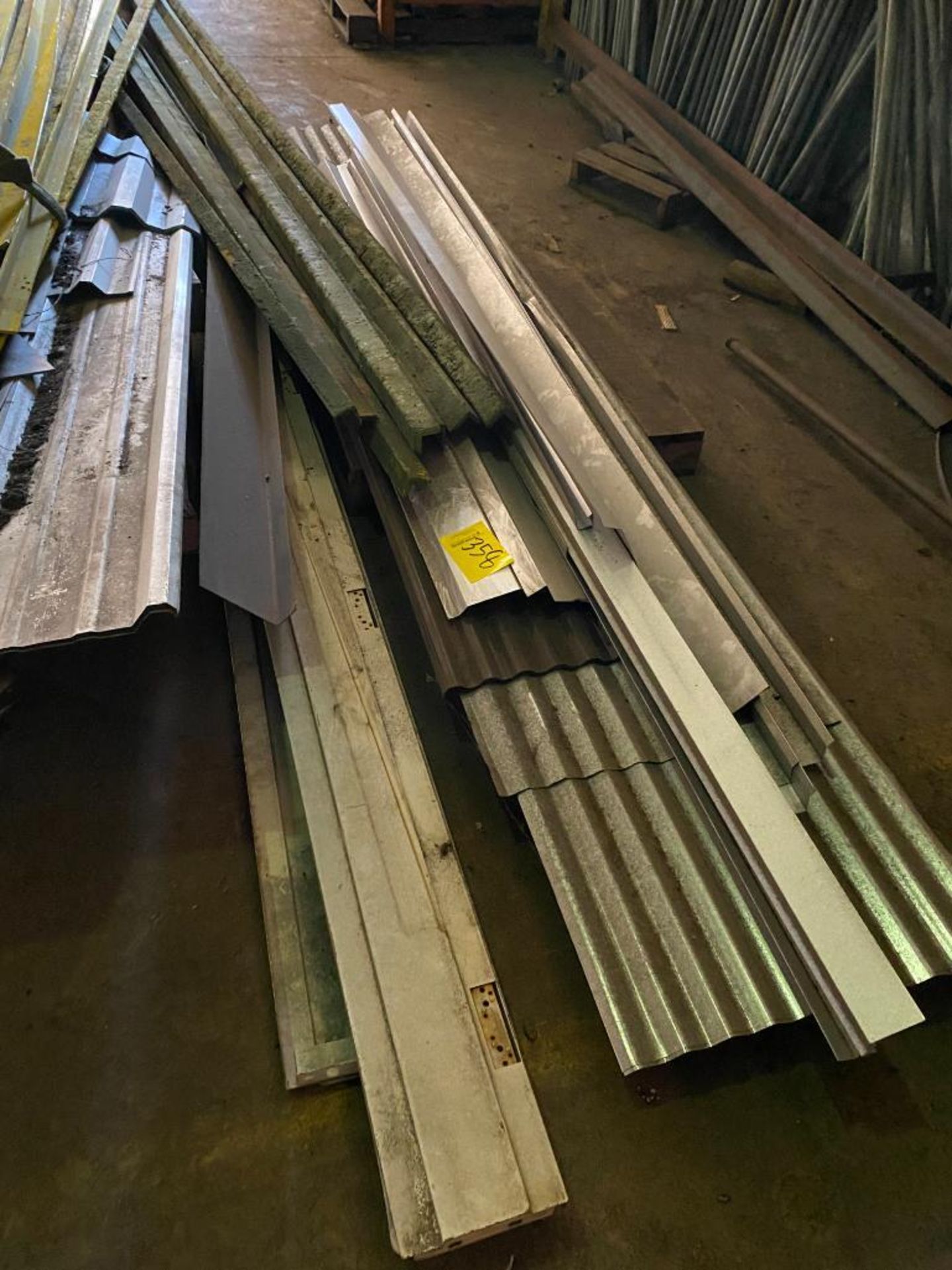 Lot Of Angle Iron, Up To 20', & Corrugated Steel - Image 2 of 3