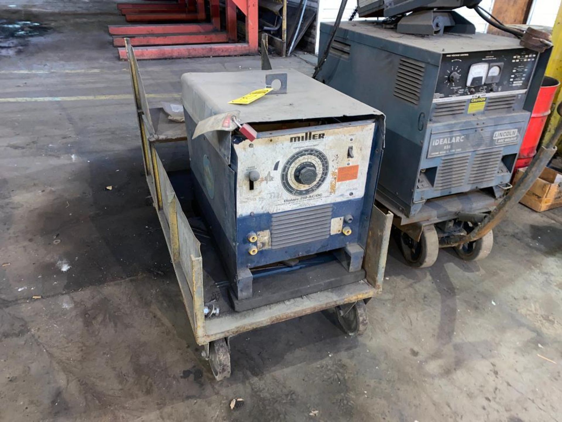 Miller Dialarc 250 AC/DC Welder