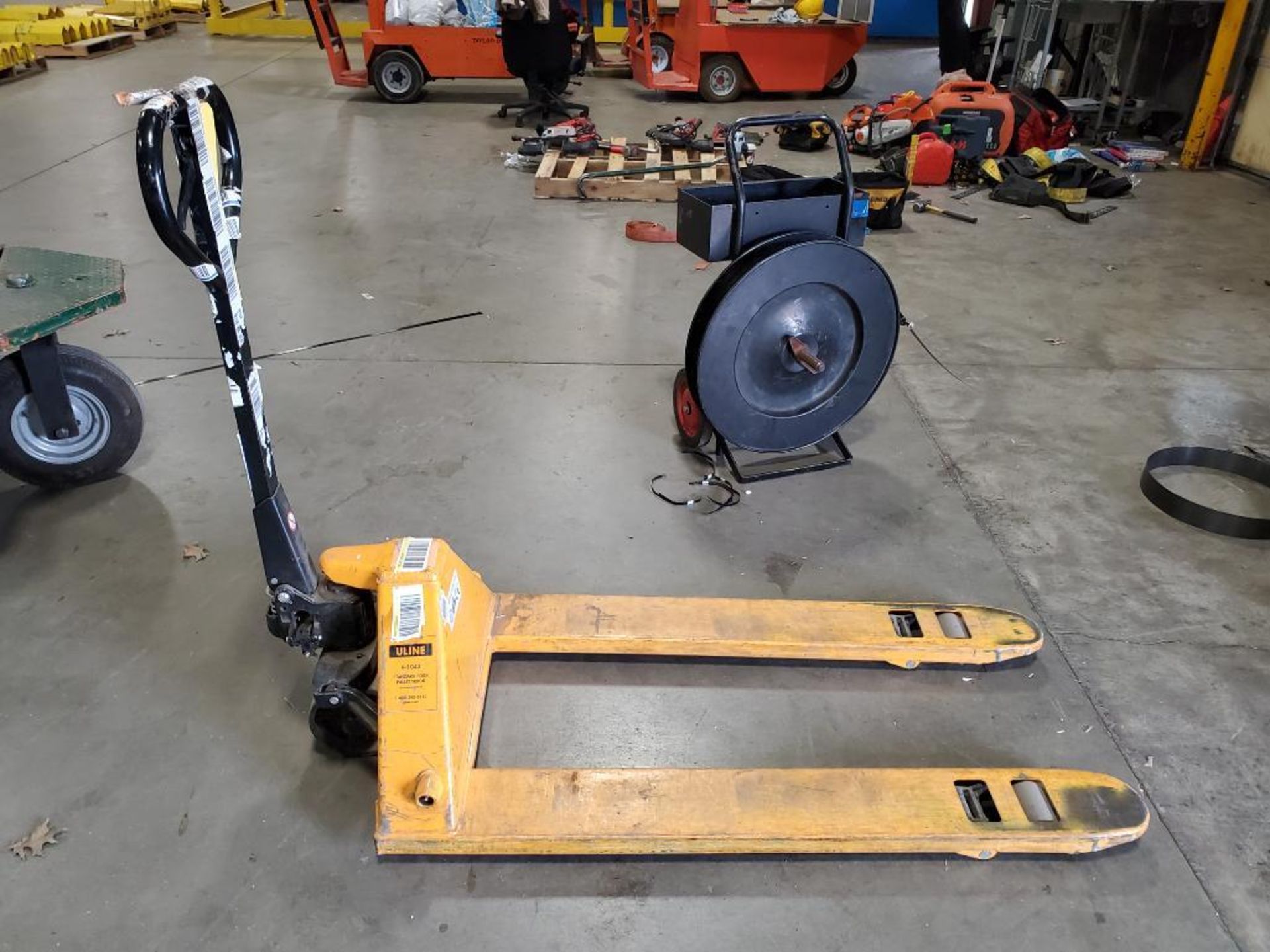 U-Line 5,500 LB. Hydraulic Manual Pallet Jack