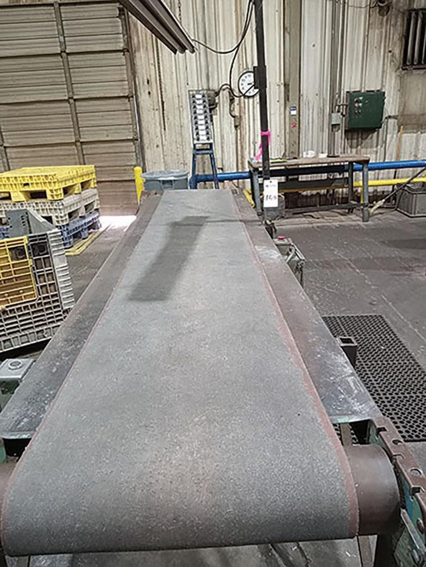 Belted Industrial Conveyor, 18" W x 142" L - Image 3 of 3