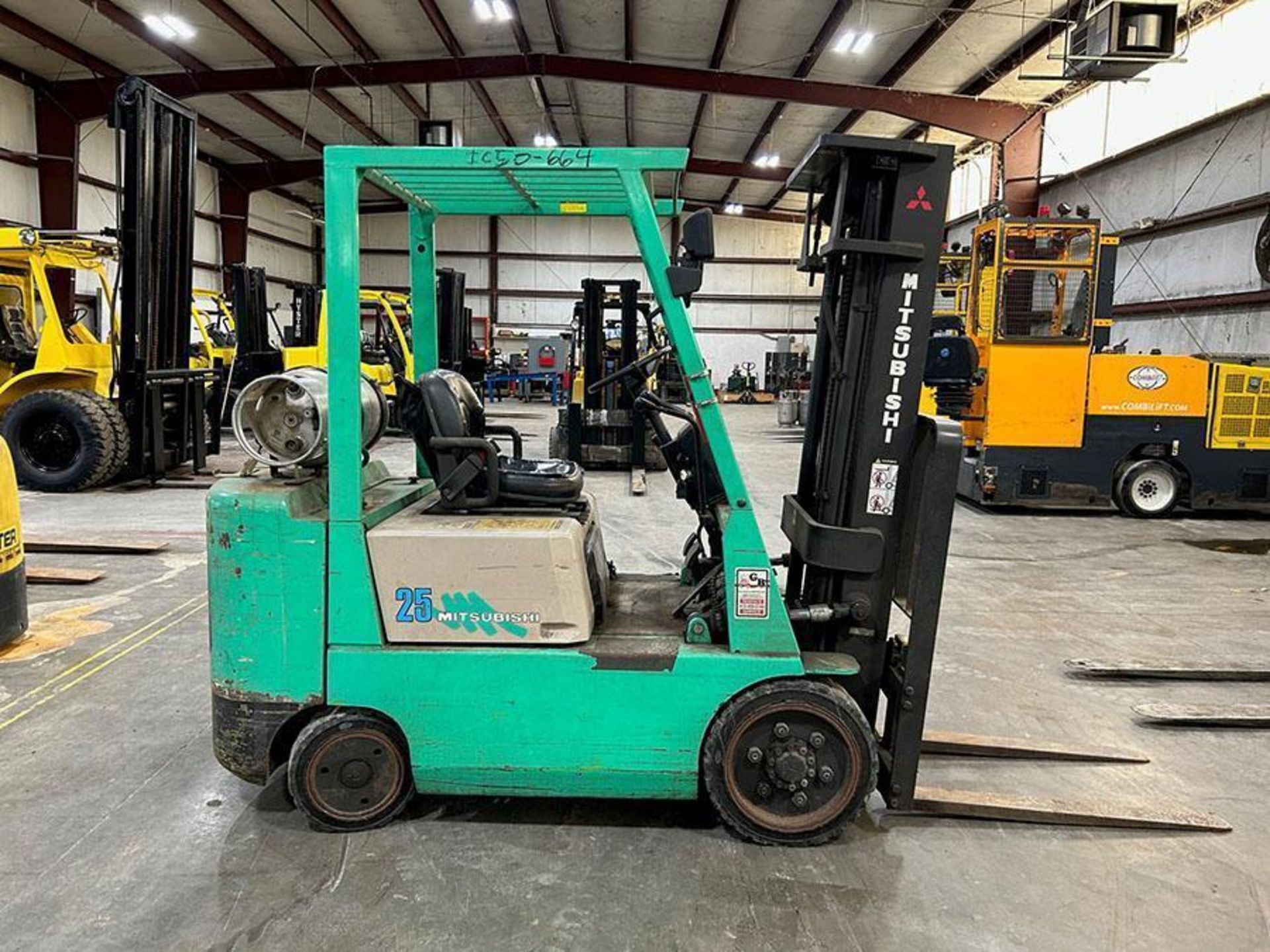 Mitsubishi 5,000-LB Capacity Forklift, Model FGC25B, S/N AF82B03664, LPG, Solid Tires, 82" Lowered/ - Image 4 of 5