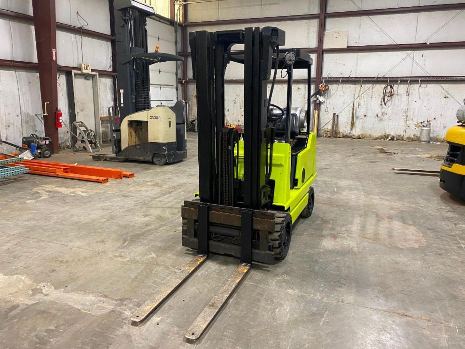 Clark 5,000-LB. Capacity Forklift, Model GCS25MC, S/N G138MC-0103-6405FA, LPG, 3-Stage Mast, Sideshi - Image 4 of 5