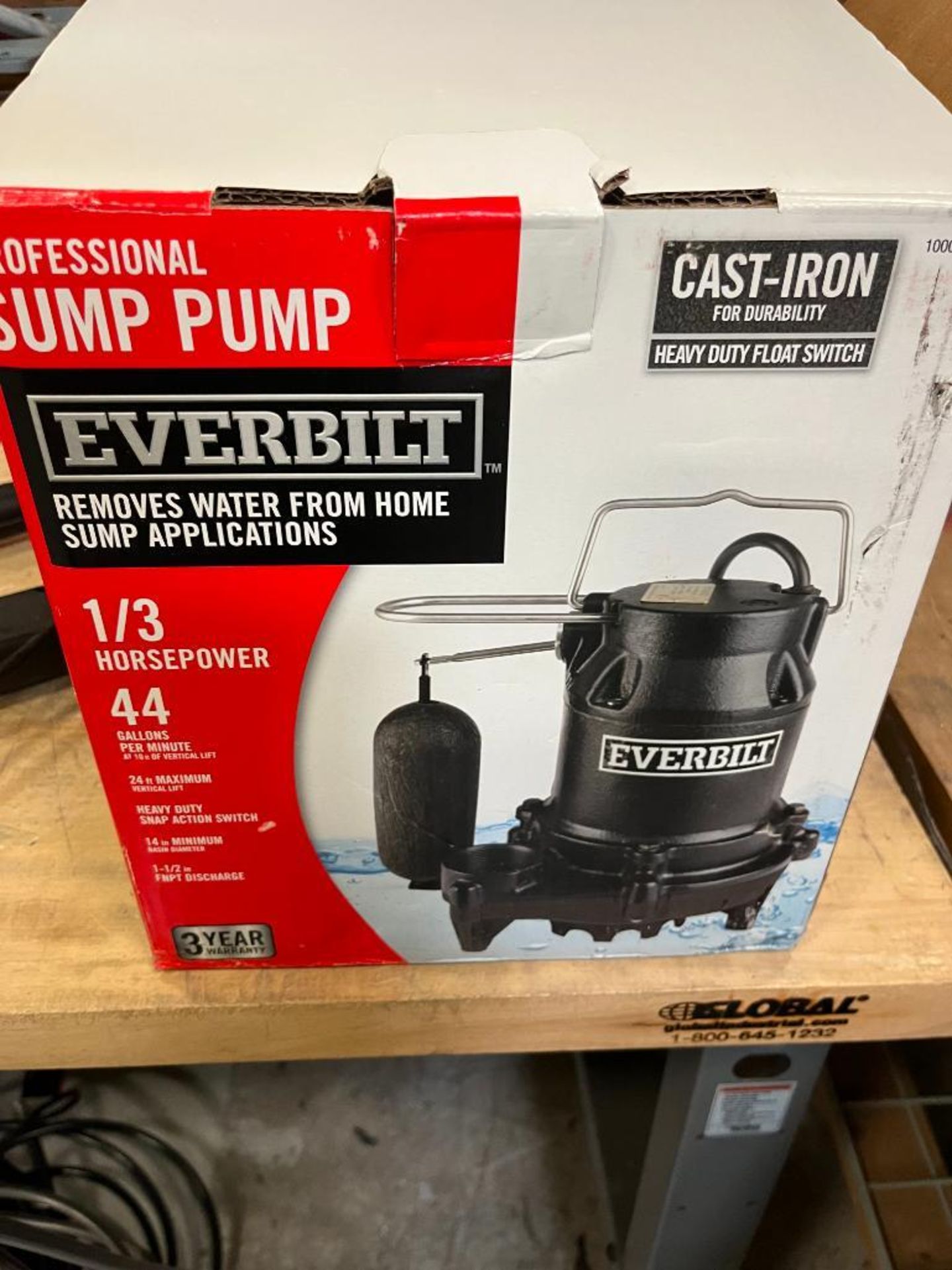 (New) Everbilt Professional Sump Pump, 1/3 HP, 44 GPM, 1-1/2" Discharge