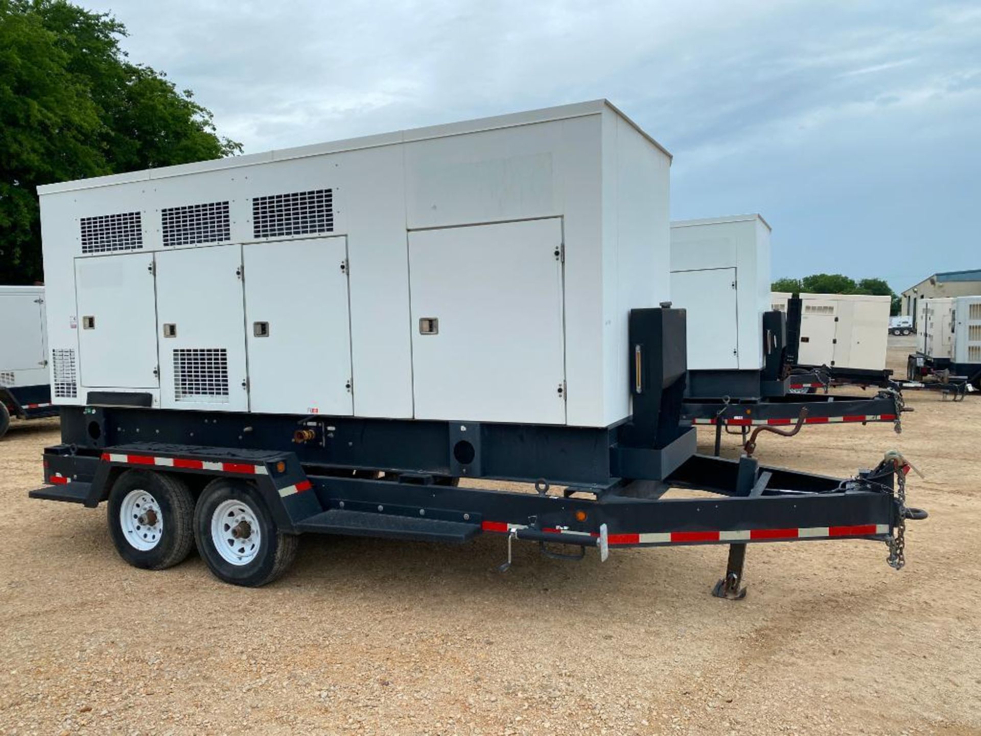 2015 Magnum/Generac 230 KVA Towable Generator, Dual Fuel Natural Gas or LP, Model MGG210N2, 3-Phase,