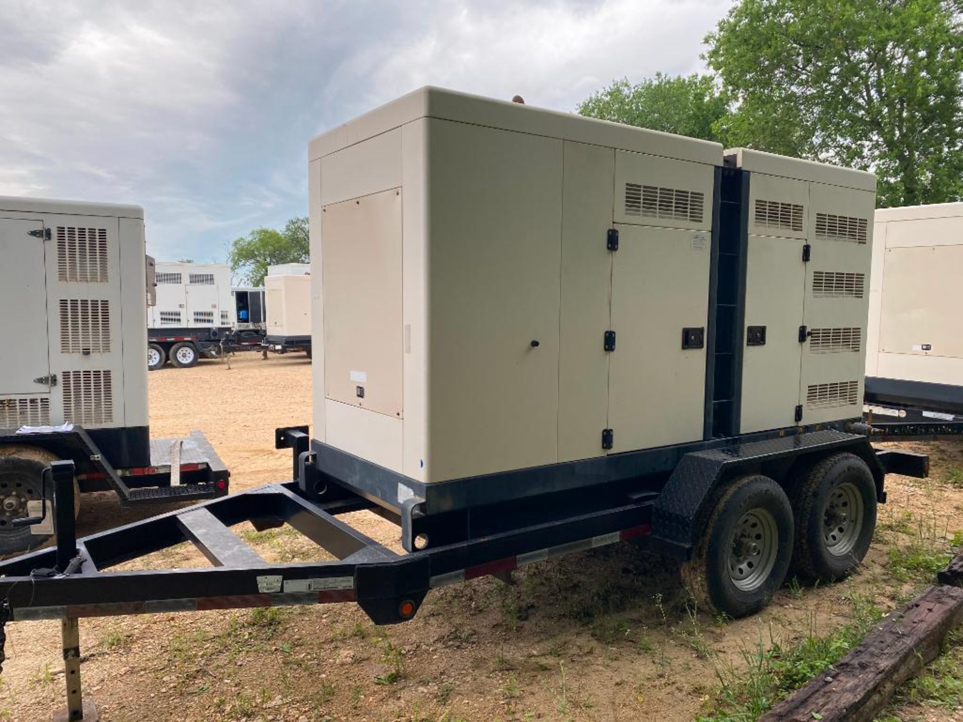 2014 AltaStream Power Systems 125 KVA Towable Generator, Dual Fuel Natural Gas or LP, Model APHG150- - Image 3 of 14