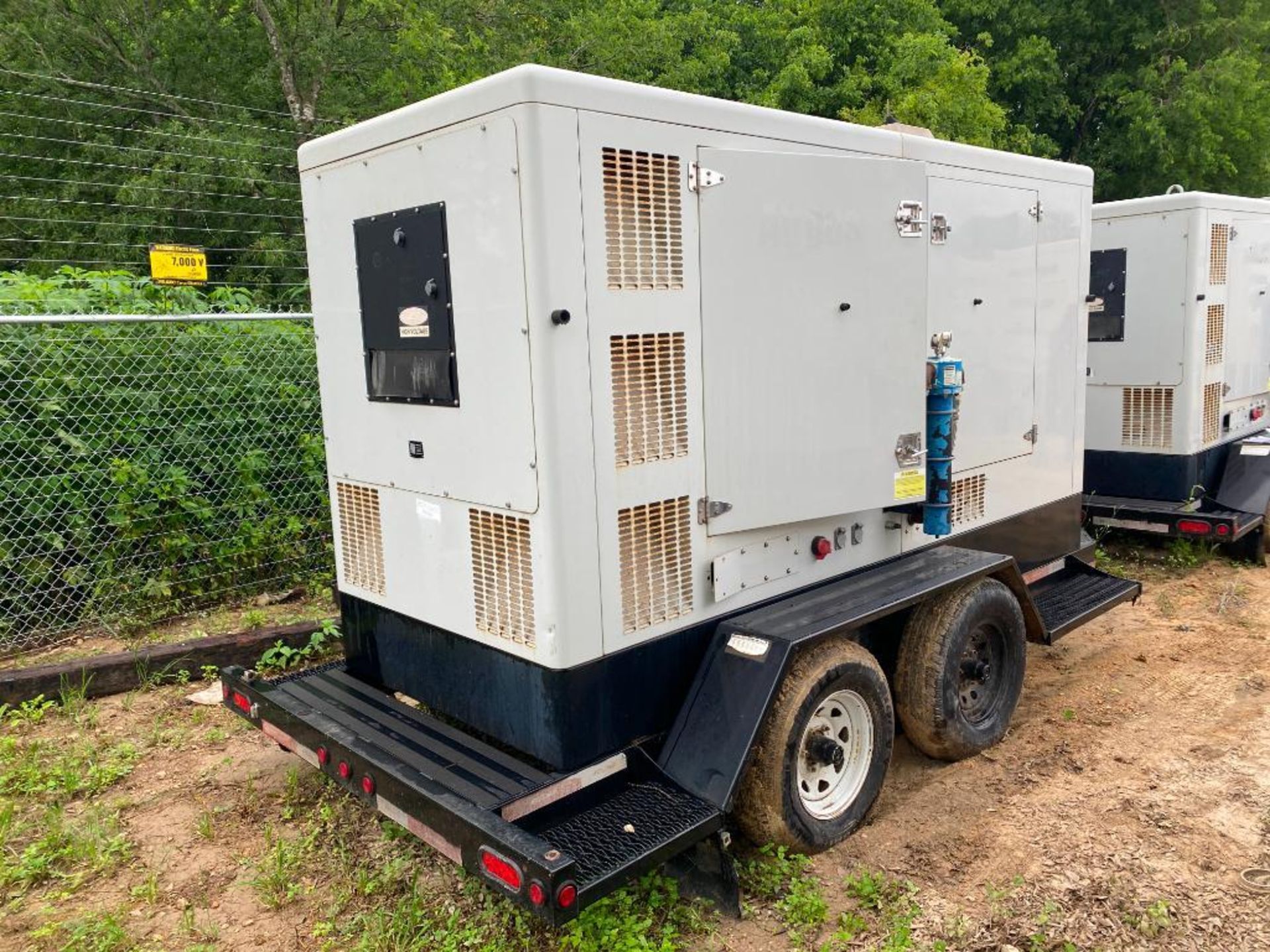 2015 HiPower 230 KVA Towable Generator, Dual Fuel Natural Gas or LP, Model HRNG230T6 SA-AP1 ENG 11.1