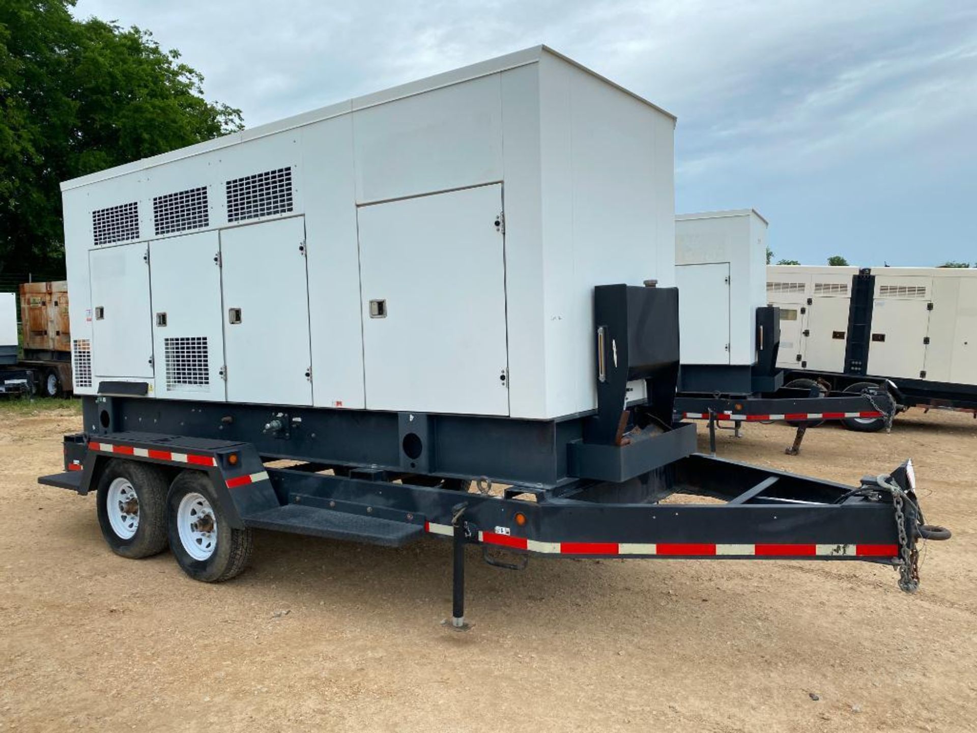 2015 Magnum/Generac 230 KVA Towable Generator, Dual Fuel Natural Gas or LP, Model MGG210N2, 3-Phase,