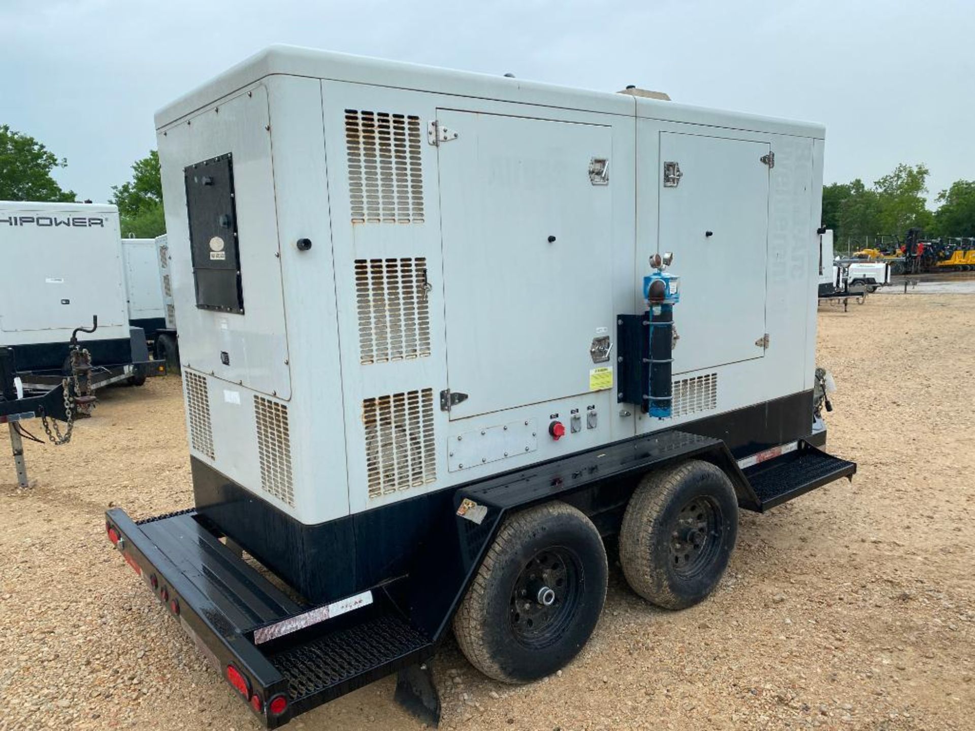 2015 Magnum/Generac 230 KVA Towable Generator, Dual Fuel Natural Gas or LP, Model MGG210N2, 3-Phase, - Image 2 of 14