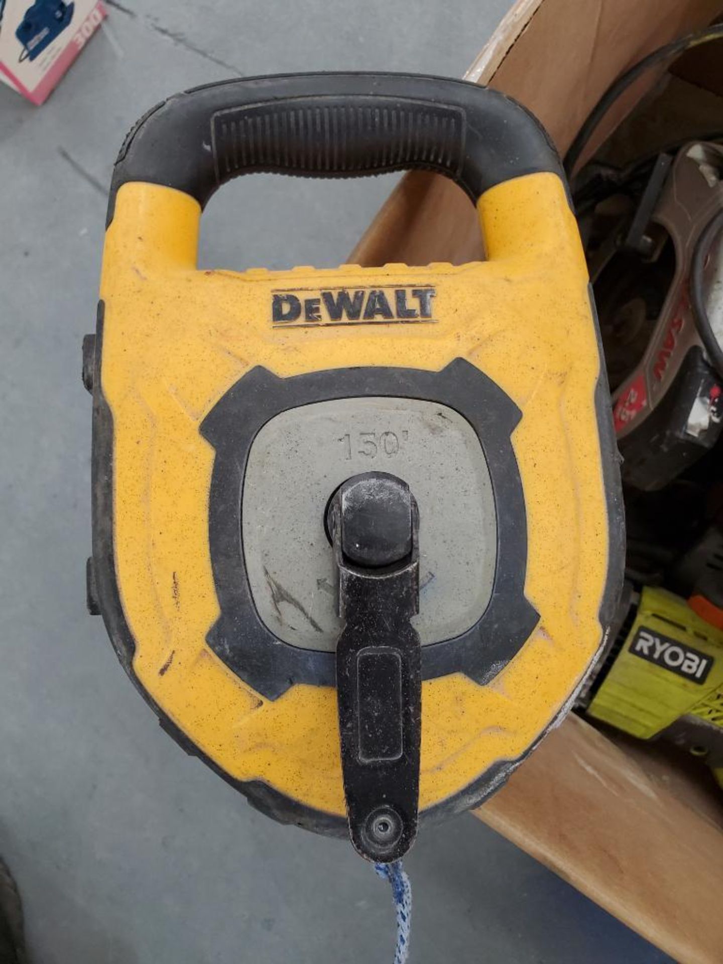 Skil-Saw Electric Circular Saw, Ryobi Angle Grinder, (2) Cordless Reciprocating Saws, Dewalt Industr - Image 4 of 9