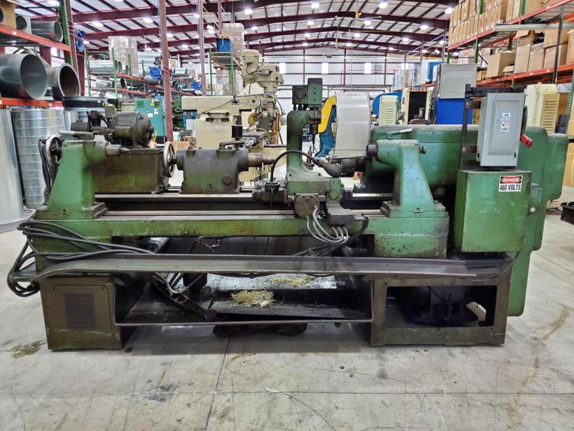 1955 Sidney 16" Horizontal Twin-Bed Engine Lathe w/ Sydney Fluid Tracer, S/N 9845, 965 DR. Shaft Spe - Image 10 of 13