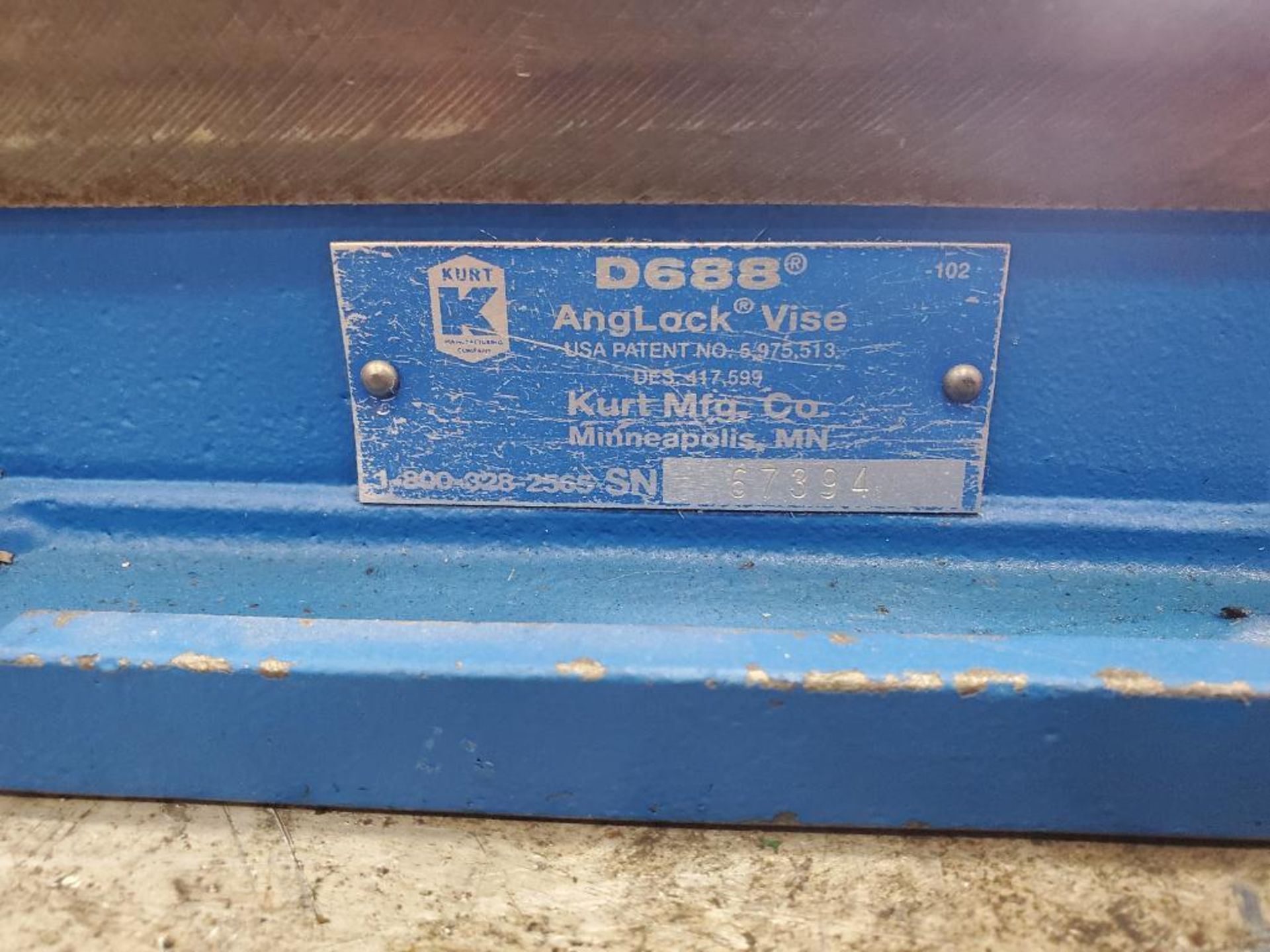 6" Kurt D688 Angle-Lock Machine Vise - Image 7 of 7