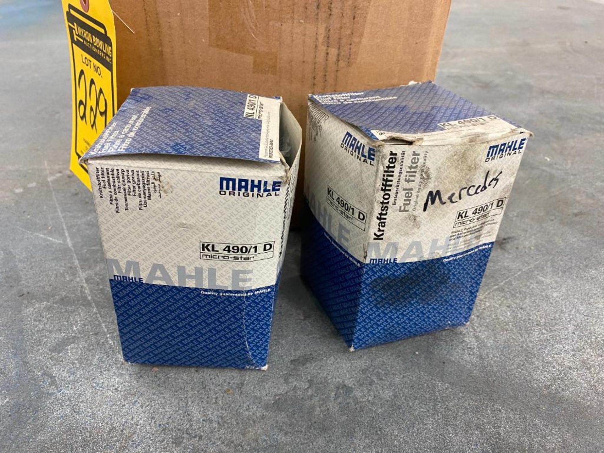 (3) Donaldson P551807 Lube Filters & (2) Mahle KL 490/1D Micro-Star Filters - Image 2 of 3