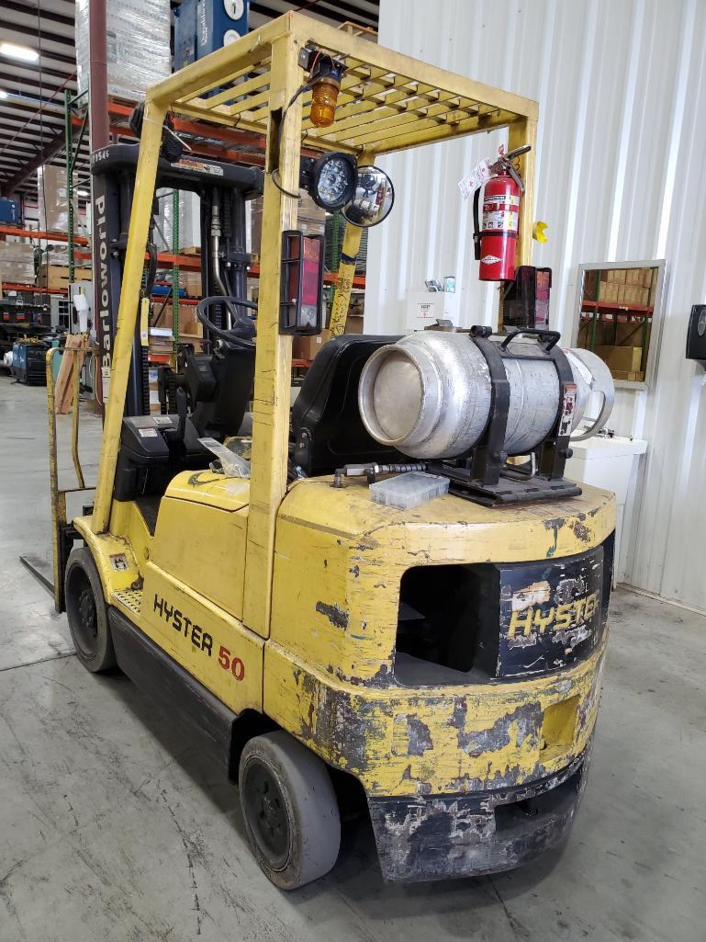 Hyster 50 5,000 LB. Forklift (Runs & Operates) (Propane Tank Not Included & to be Removed After Load - Image 7 of 10