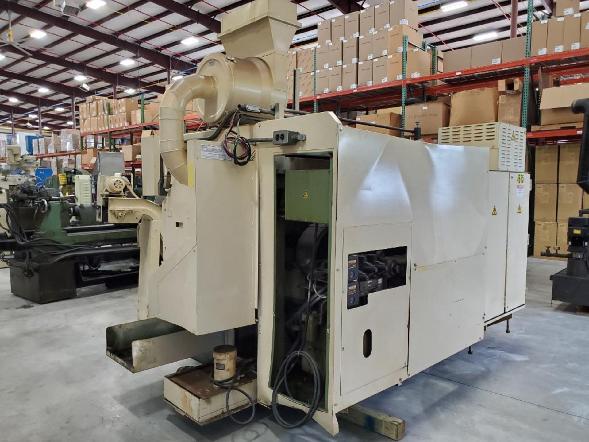 Okuma LB-25 Horizontal CNC Lathe, Okuma Controls, S/N 0555, Chip Conveyor, Tailstock, 12-Station Tur - Image 8 of 15