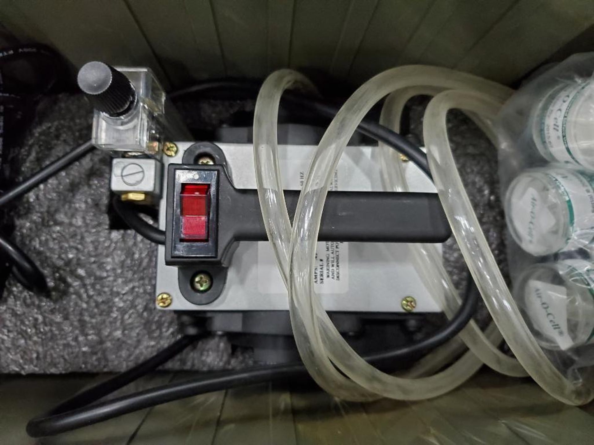 Zefon International Mold Sampler, Oscillating Mold Sampling Pump, 3-33 IPM, 115V, S/N 215748, In Har - Image 2 of 6