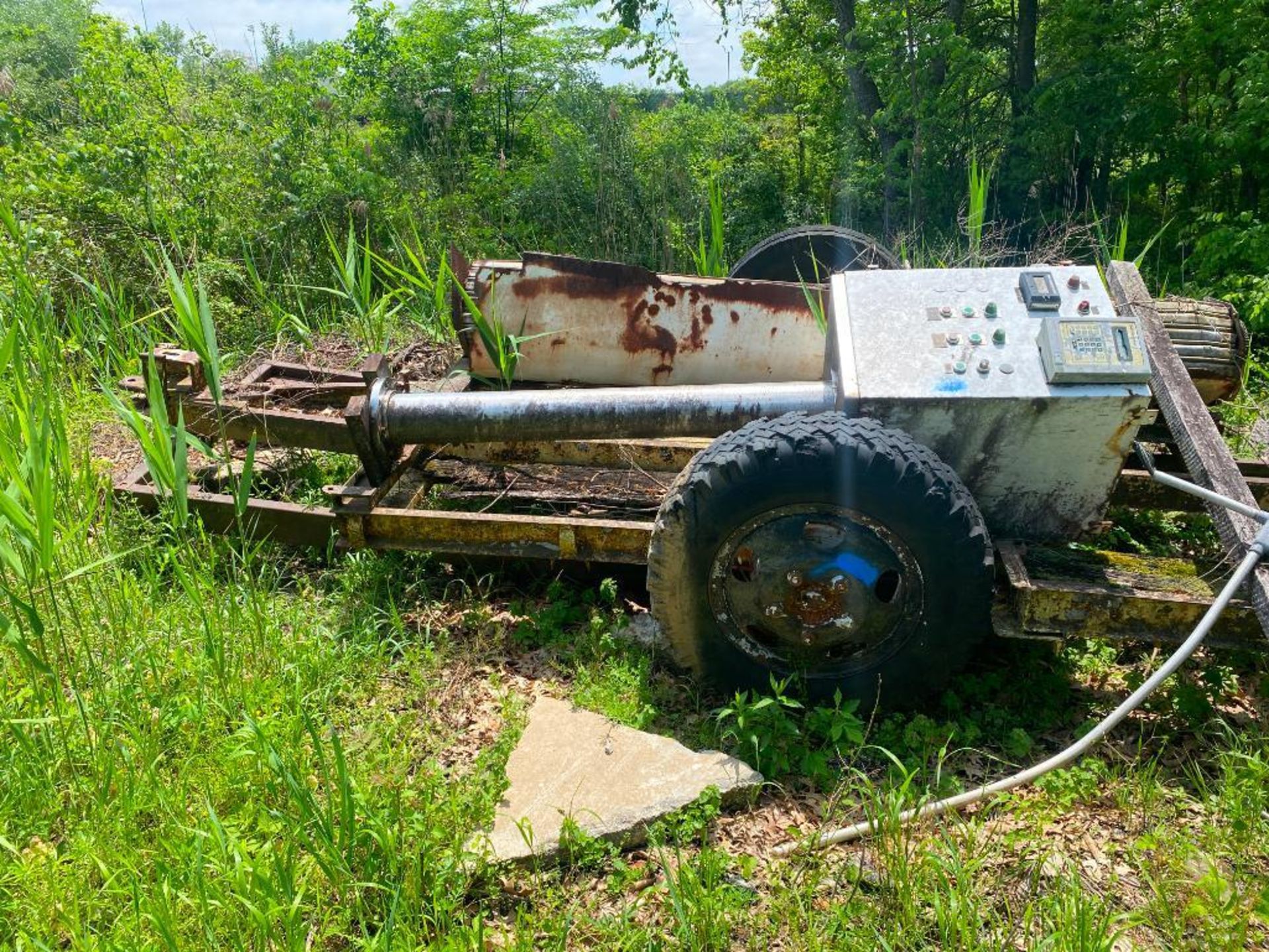 Transfer Cart w/ 500 KVA Generator, Trailer, I-Beams, Steel Posts, Electric Furnace, & Scrap - Image 2 of 10