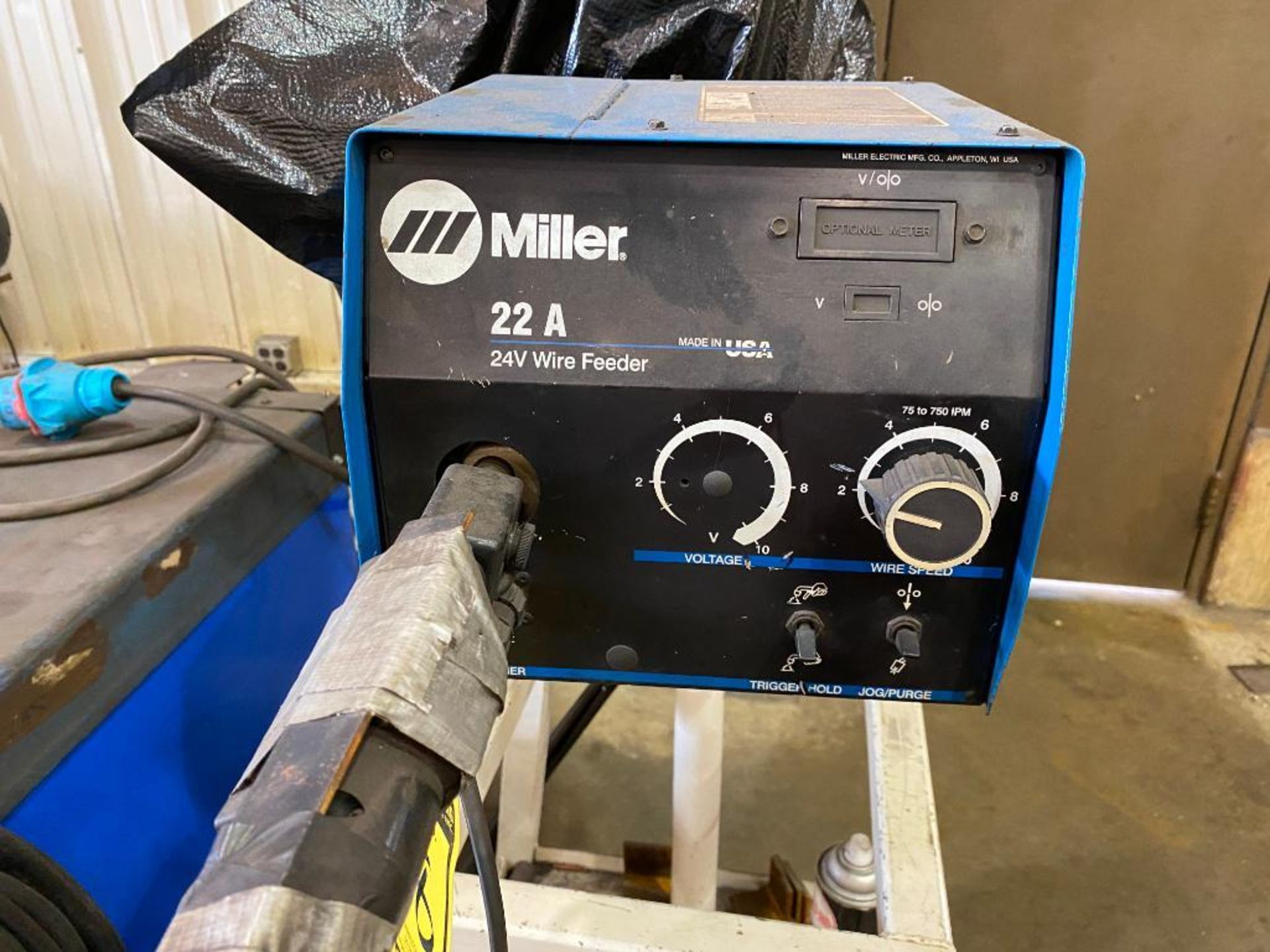 Miller Pulstar 450 DC Arc Welding Power Source w/ Miller 22A Wire Feeder - Image 5 of 6