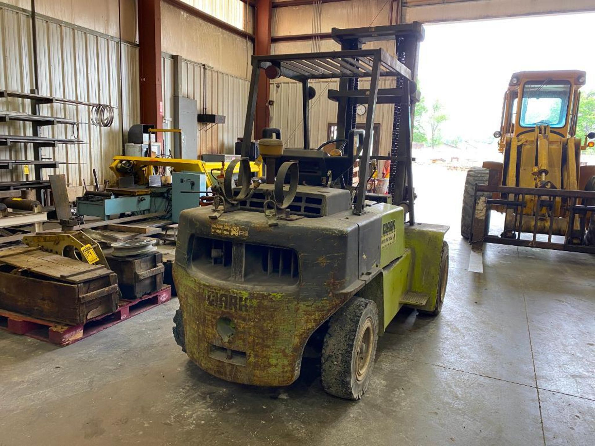 Clark 8,000-LB. Capacity Forklift, Model C500-YS80, S/N Y685-0020-7444K0F, LPG, Dual Treaded Front T - Image 2 of 6