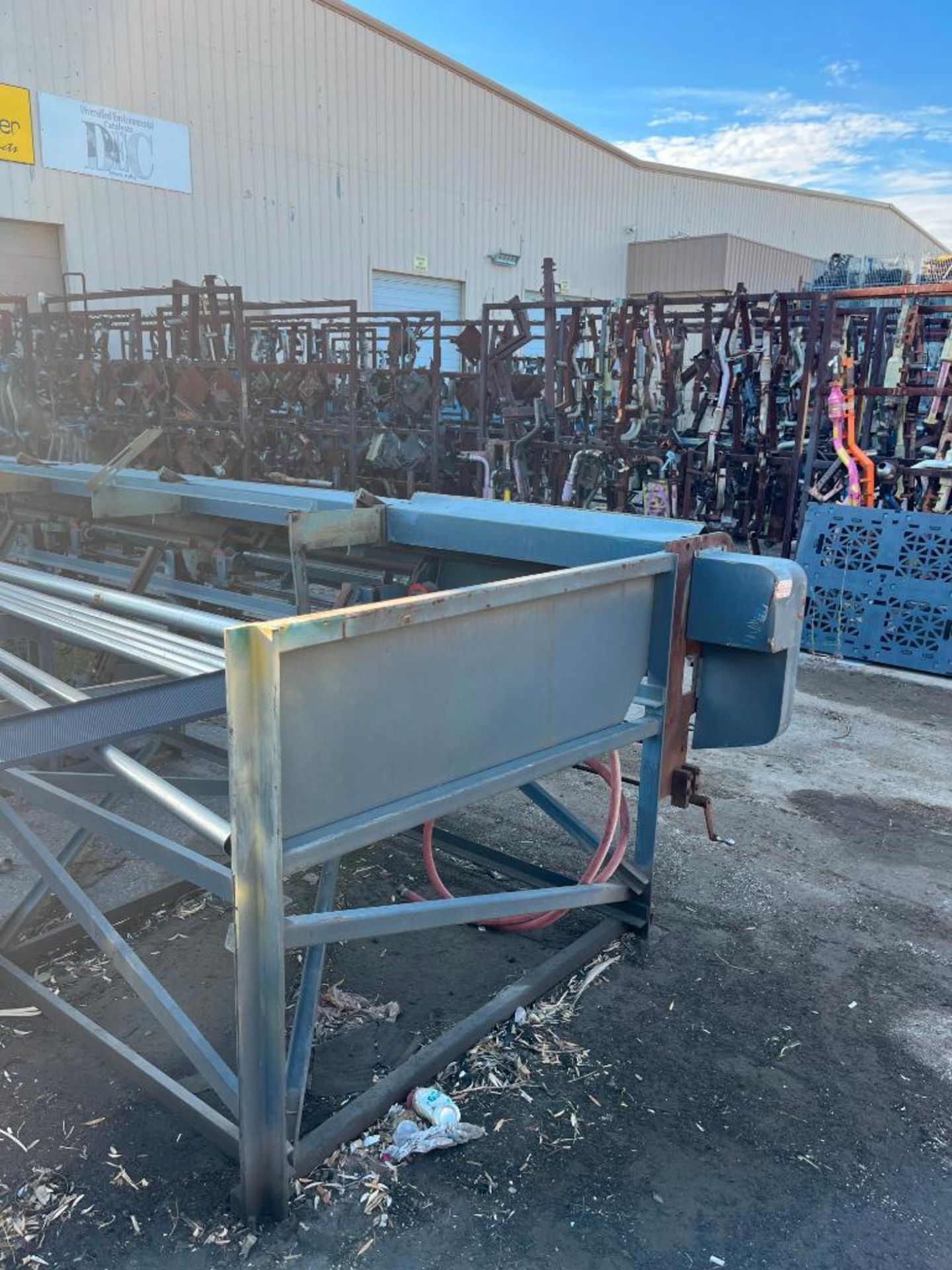 Modern Machine, 24' Pipe Feed Rack, Model 3LD, S/N 3103407 - Image 4 of 4