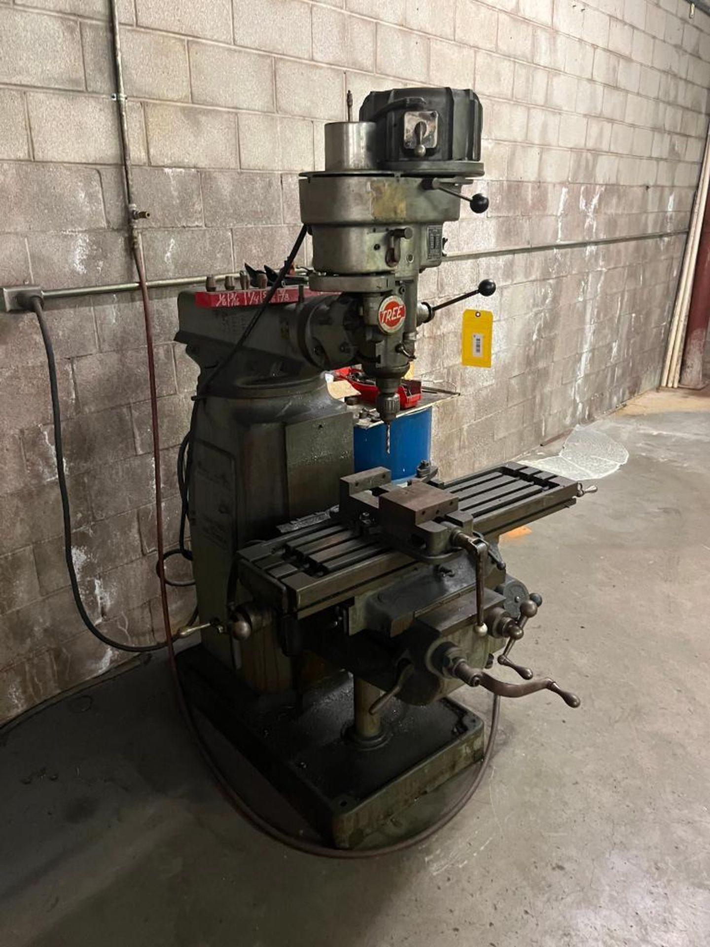 Tree Vertical Mill, 36" x 9" Bed, Manual Control, 60-3300 RPM, w/6" Machine Vise - Image 2 of 2