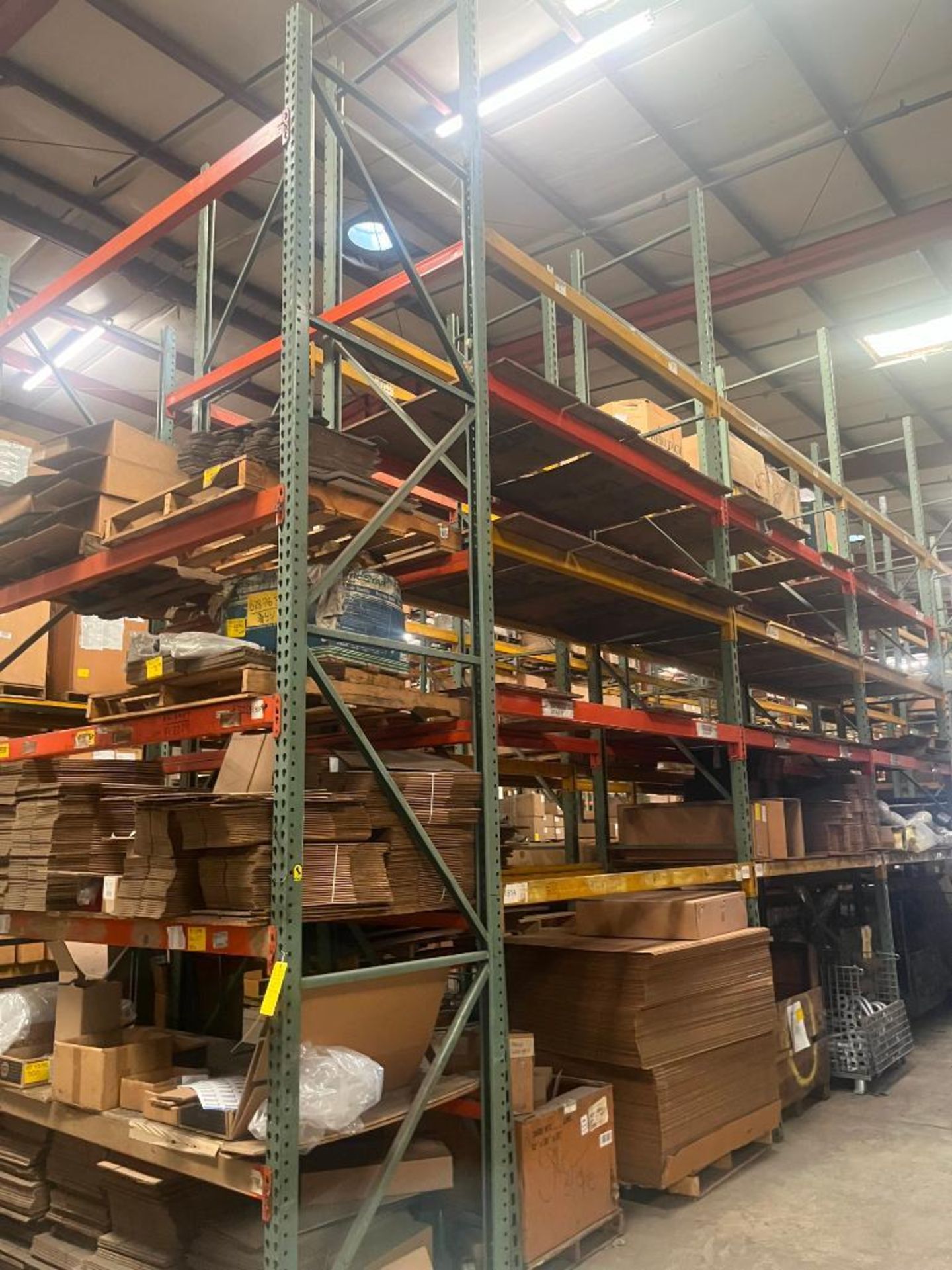(29x) Sections of Gravity Lock Pallet Racking, (30) 20' x 42" Uprights, (228) 4" x 96" (No Content)