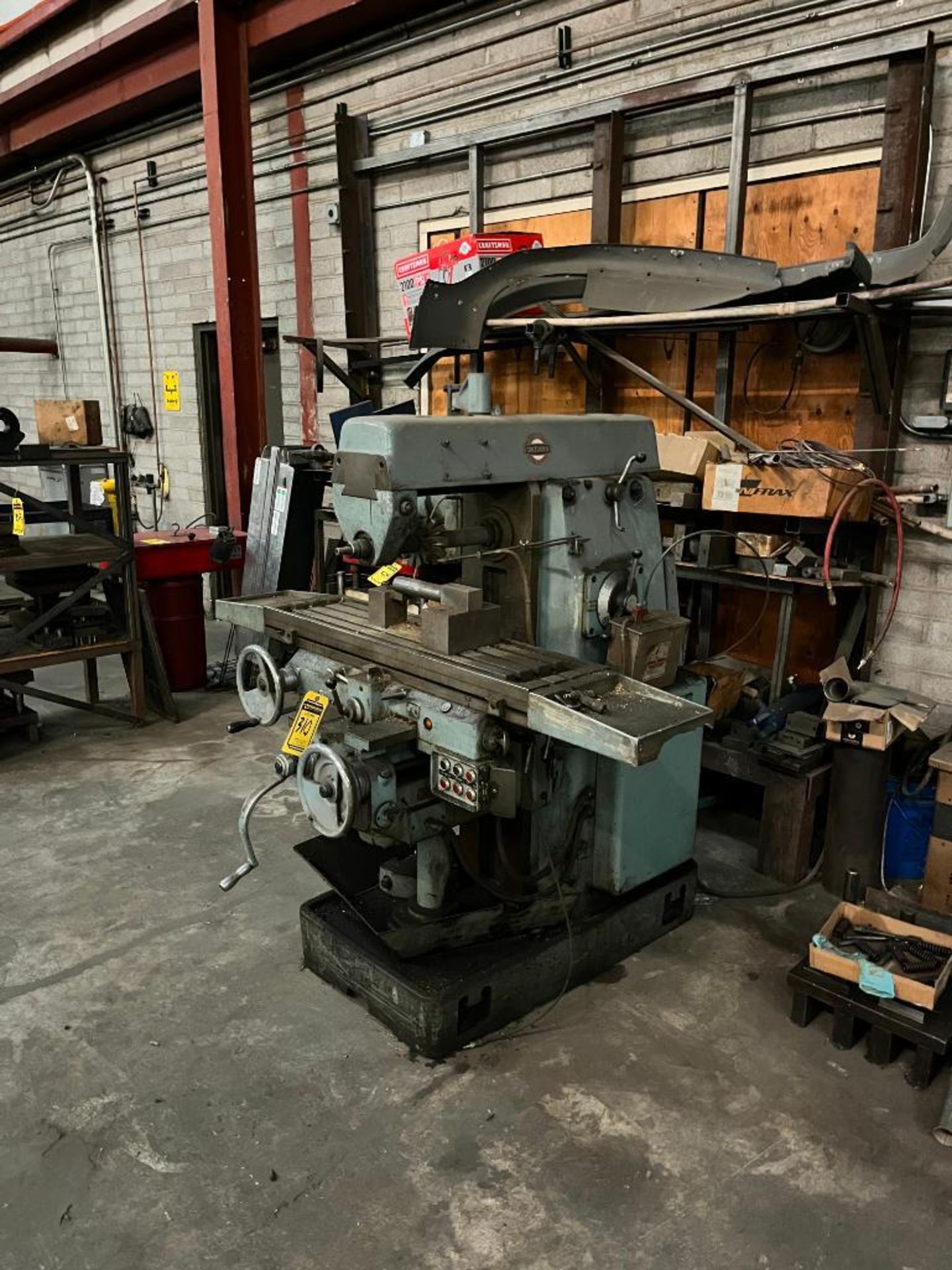 1968 Shizuoka Horizontal Milling Machine, S/N 1942, 36" x 10" Table (End Location: 4239 N. 40th Ave.