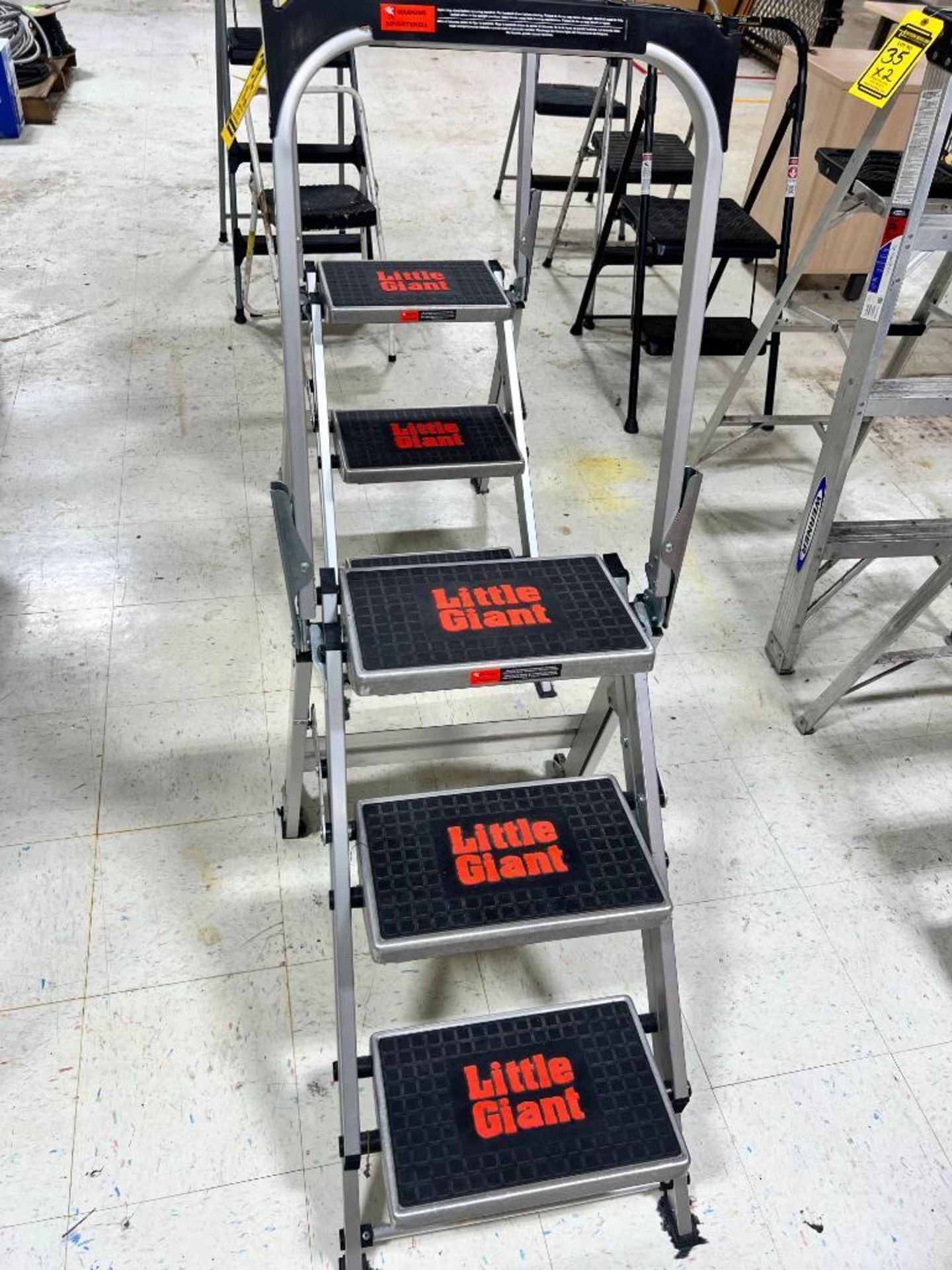 (2x) Little Giant Folding 3-Step Ladders - Image 2 of 3