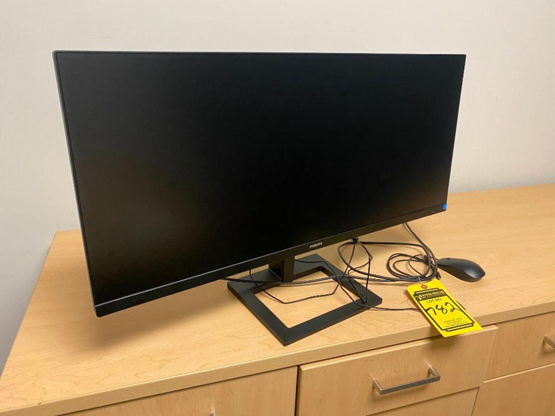 Phillips 32" Monitor