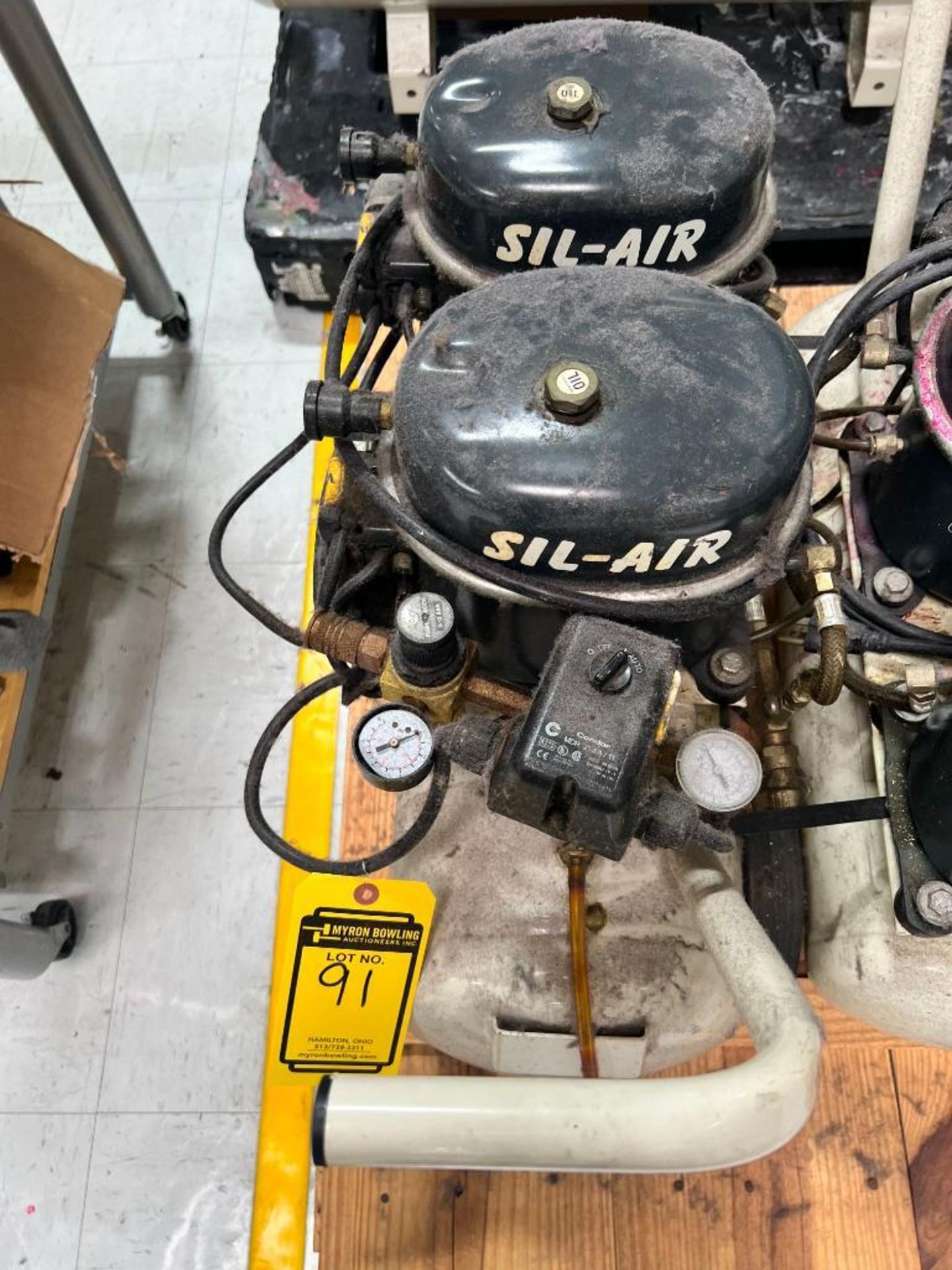 Sil-Air Portable Air Compressor - Image 2 of 3