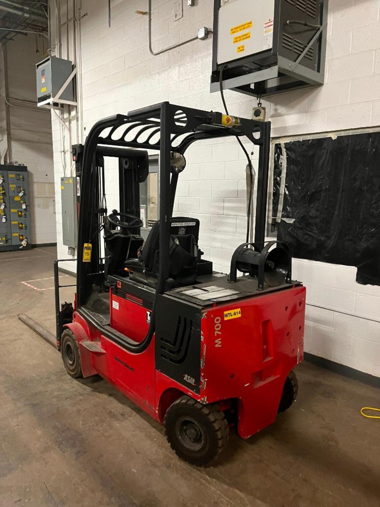 2006 Sichelschmidt Electric Forklift, S/N M720-4EEX330240, 180" Lift Height, 4,409 LB., 80V, Solid T - Image 3 of 4