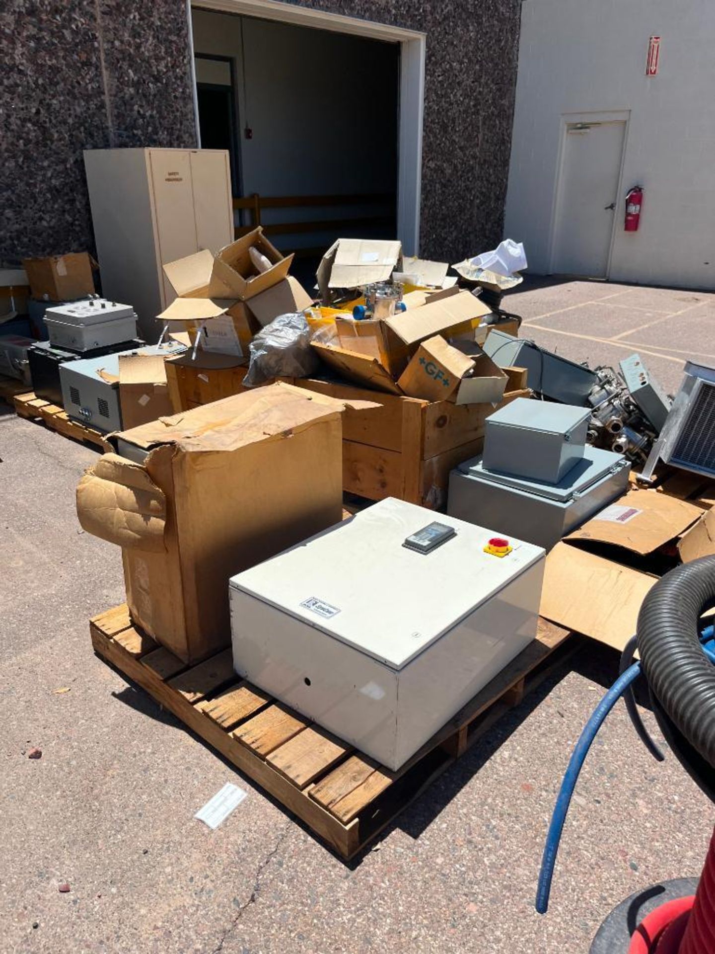 (25) Skids of Assorted Industrial Parts Incl. Filters, Motors, Gear Reducers, Electrical Track, Cond - Image 15 of 18