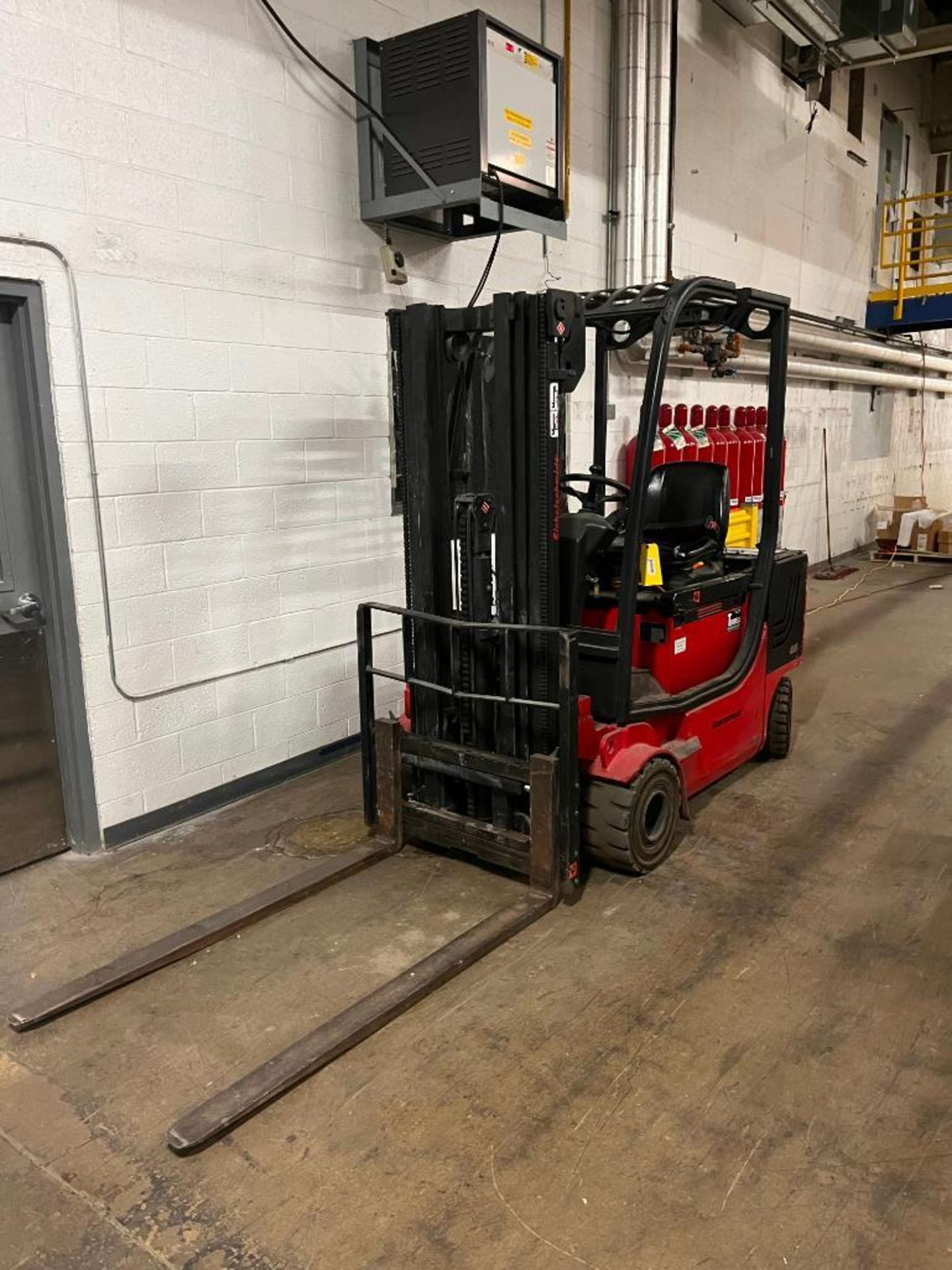 2006 Sichelschmidt Electric Forklift, S/N M720-4EEX330240, 180" Lift Height, 4,409 LB., 80V, Solid T