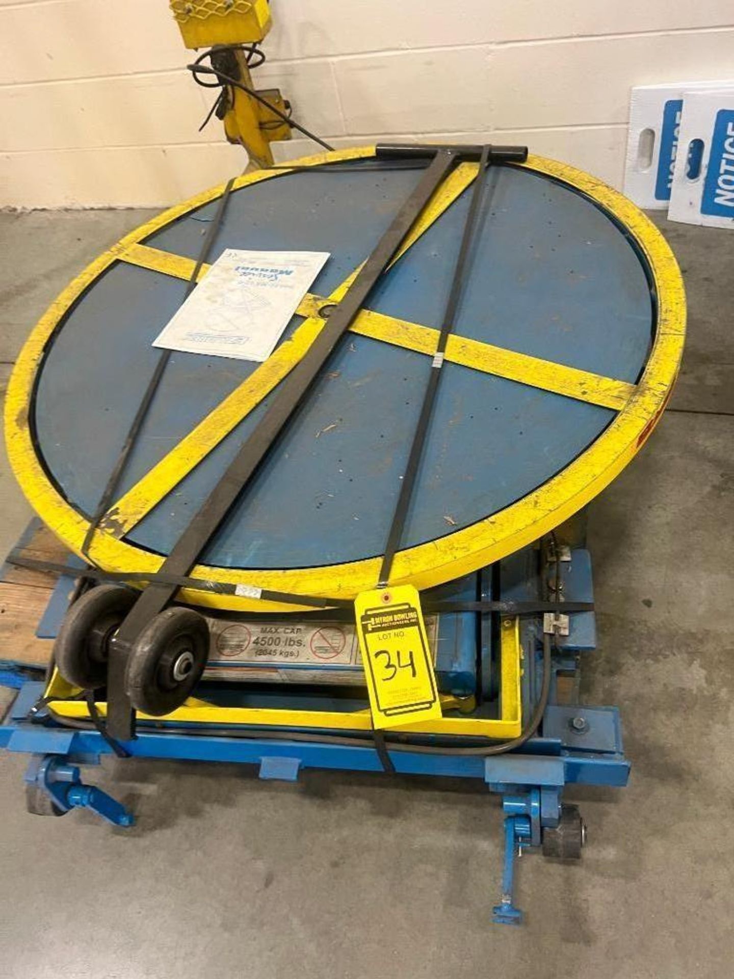 Bishman EZ Loader Pallet Positioner, 4,500 LB. Max. Capacity ($25 Loading Fee will be Added to Invoi