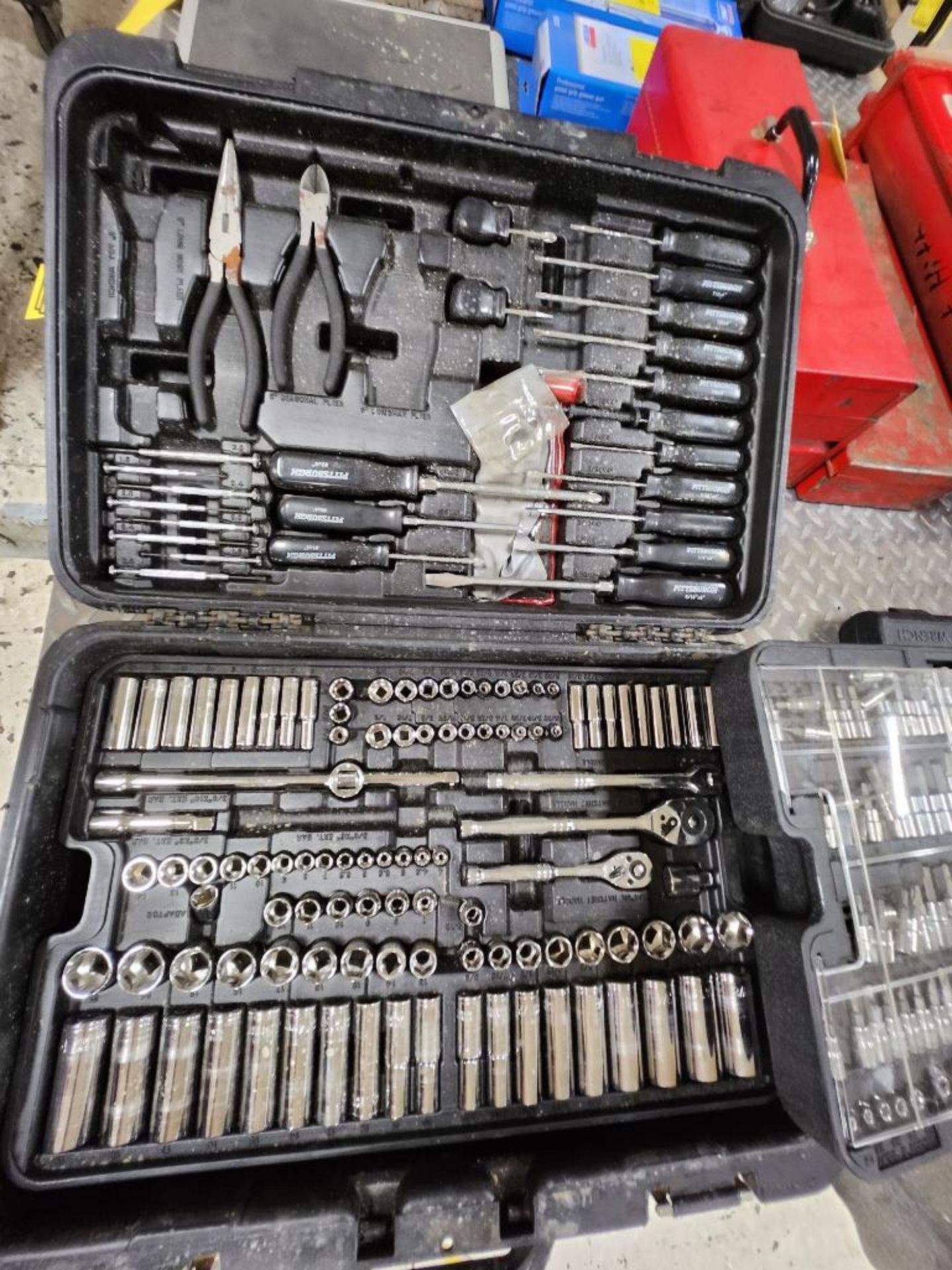 Pittsburgh Tool Set