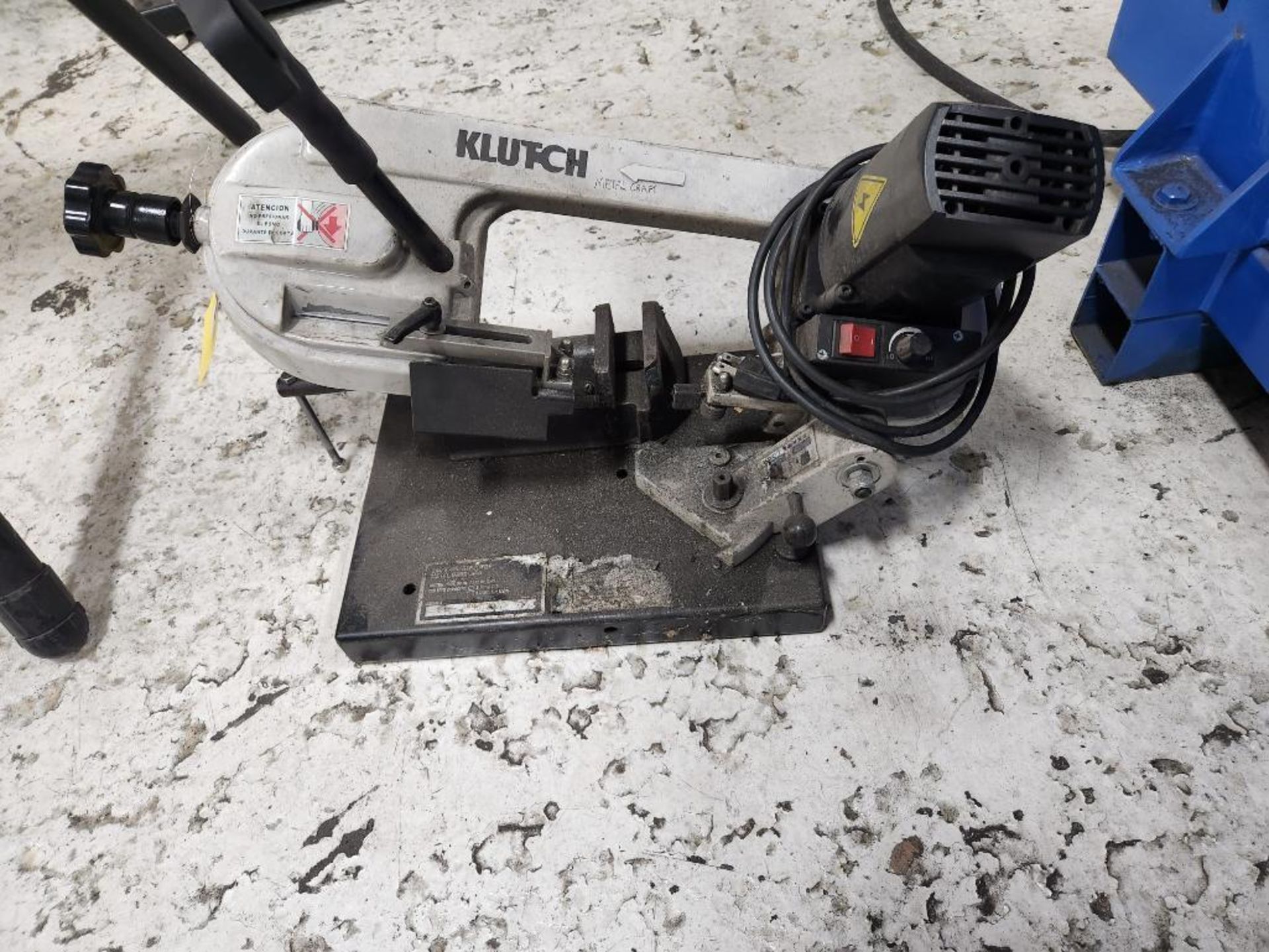 Klutch Bench Top Band Saw, 52" Blade, 3" - 4" Cut Capacity, Model 49466, S/N A18012029