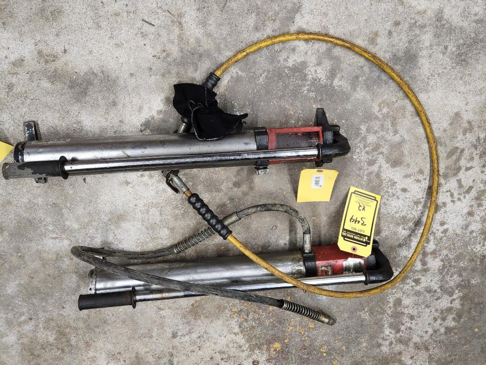 (2) Torin Big Red Hydraulic Hand Pumps - Image 2 of 2