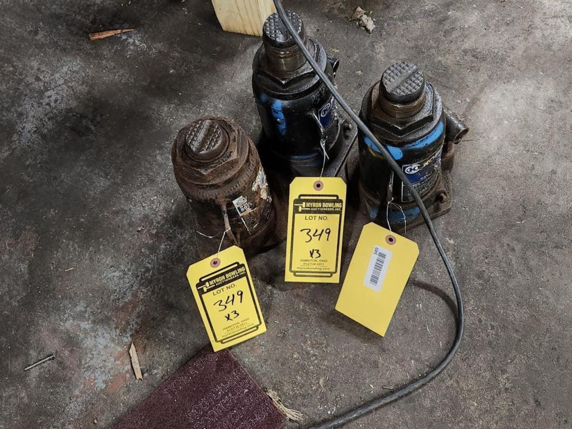 (3) Kobalt Bottle Jacks, 20-Ton, Model 0083384 - Image 2 of 3