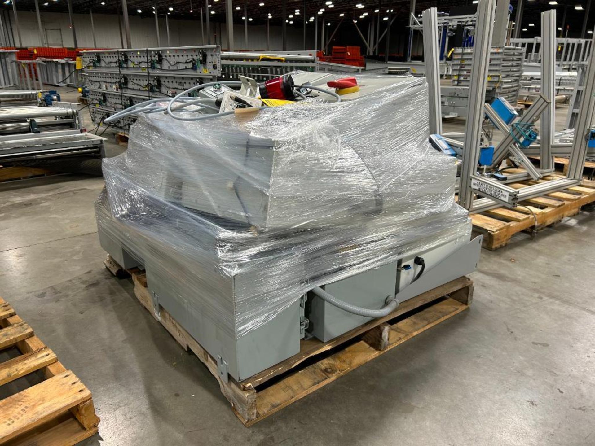 Pallet of MDR Conveyer Power Supplies ($25 Loading Fee Will Be Added To Invoice) - Image 2 of 2