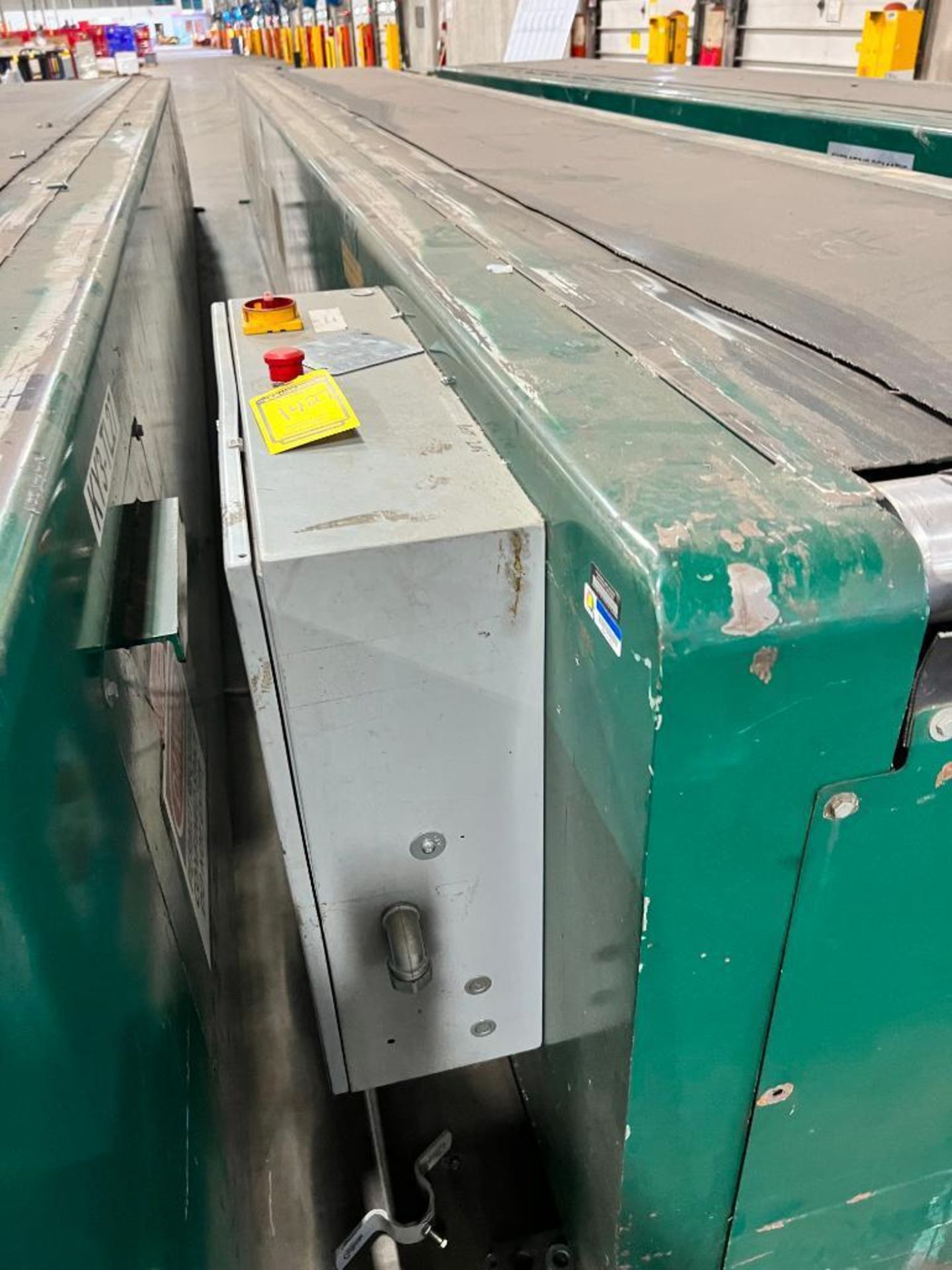 Siemens Dematic Telescopic Belt Conveyor ($250 Loading Fee Will Be Added To Invoice) - Image 6 of 10